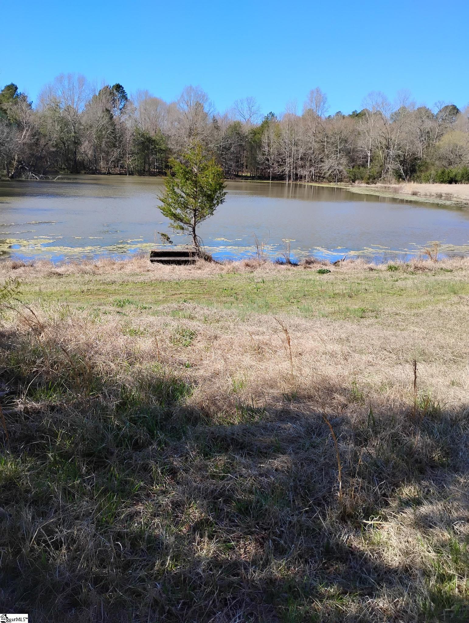 869 Meadowbrook Road Property Photo 3
