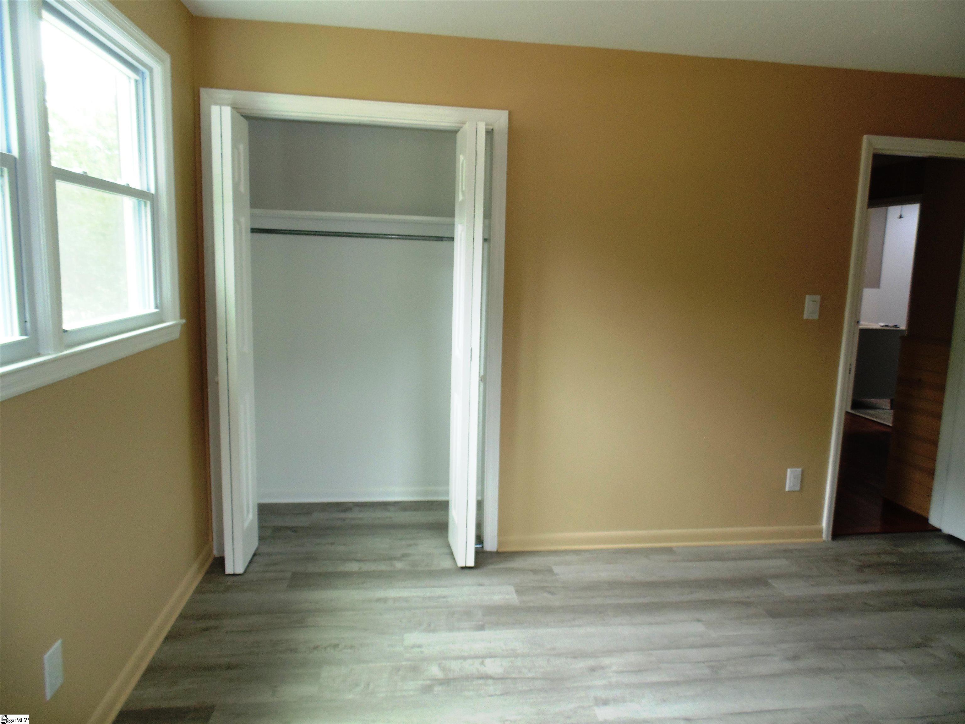 190 Clearview Hts Property Photo 22