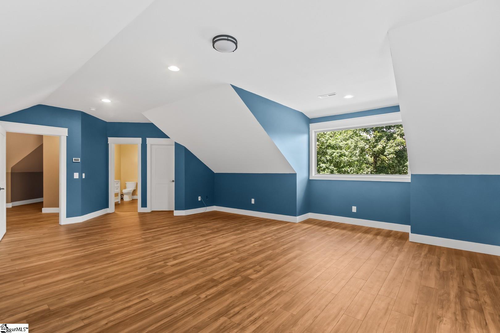 308 Treetops Drive Property Photo 33