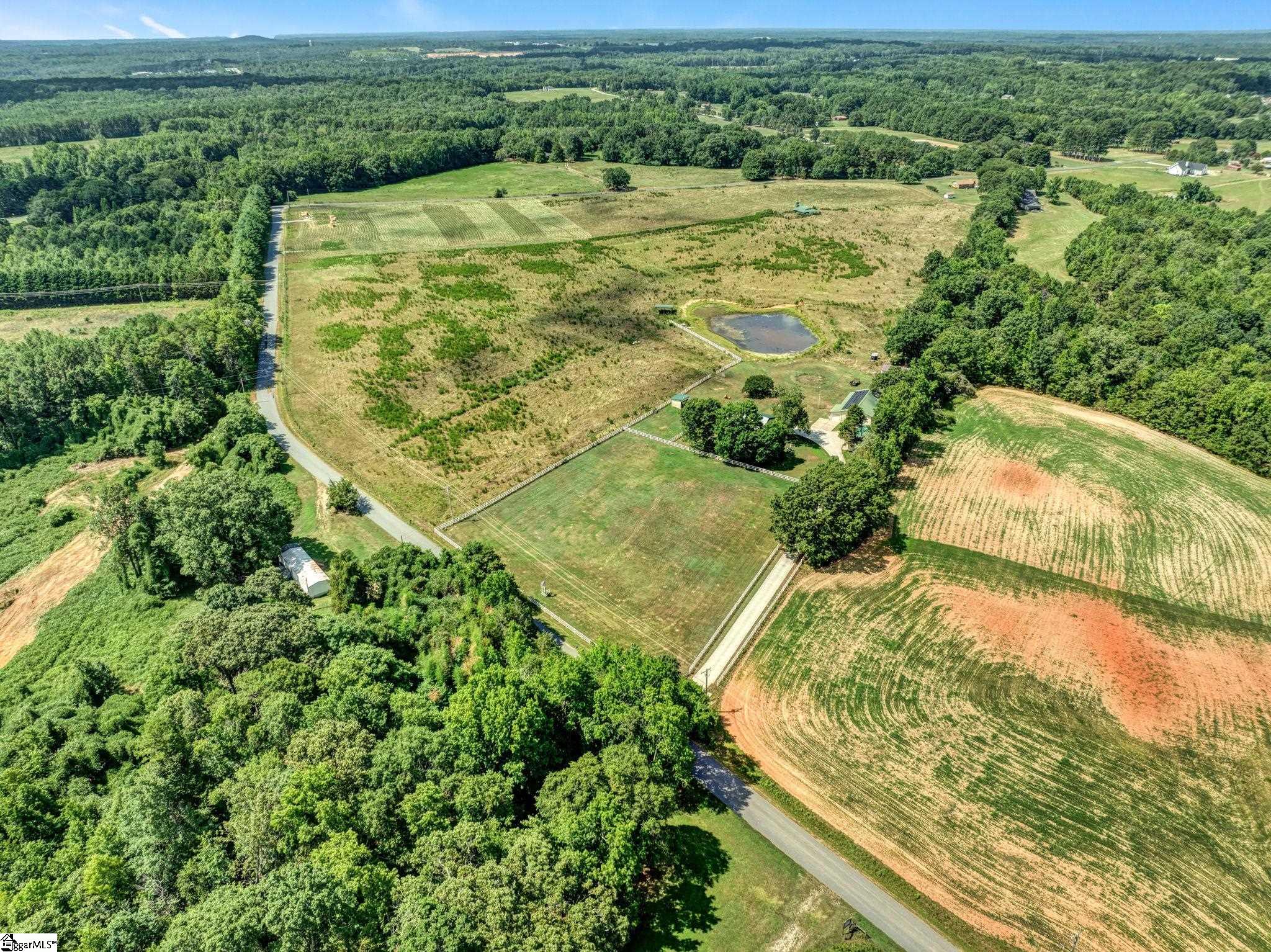 Friendship Road Property Photo 3