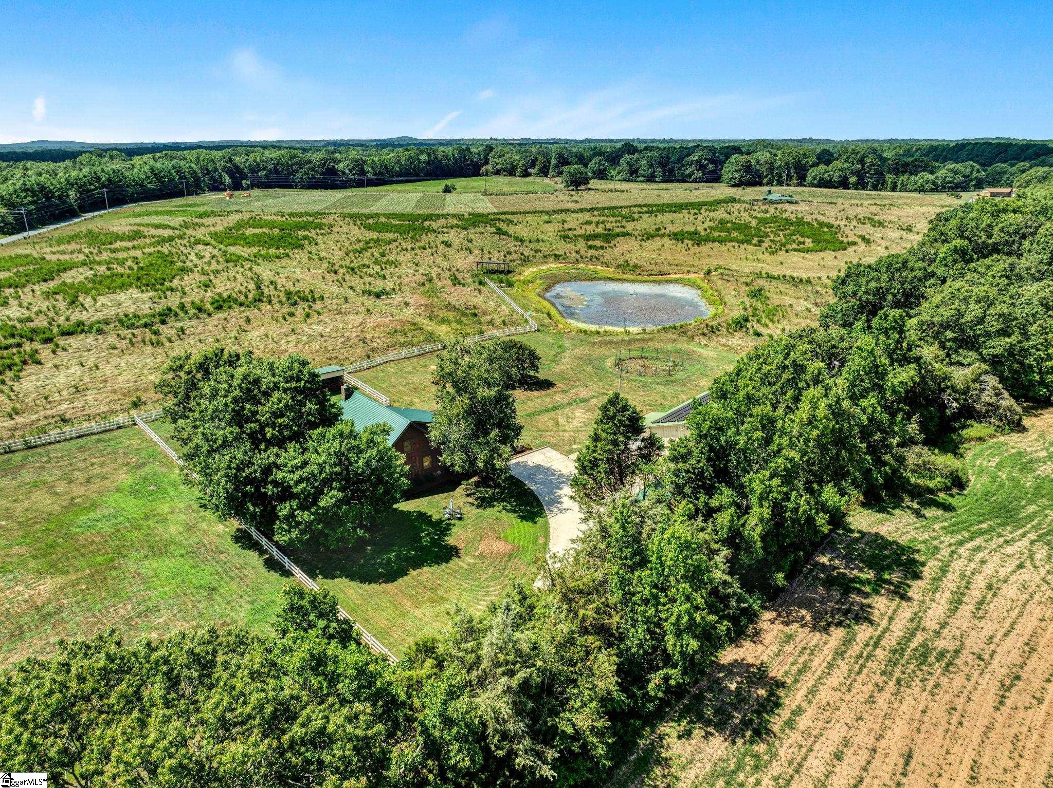 Friendship Road Property Photo 14