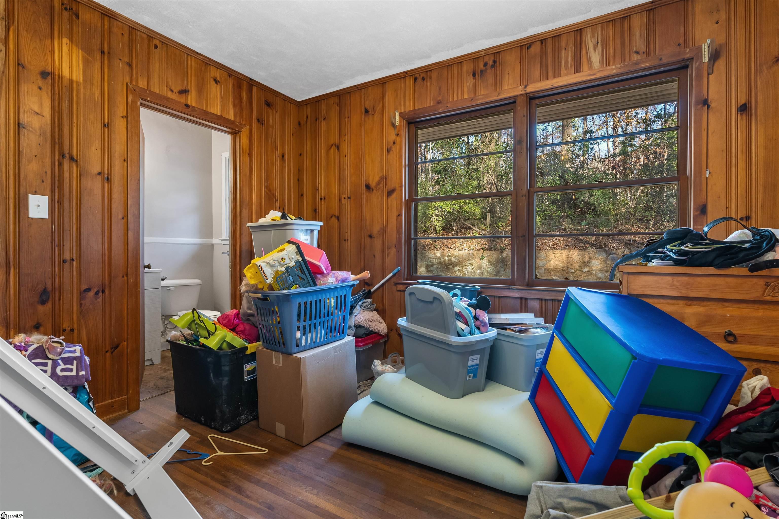 1020 Woodburn Road Property Photo 28