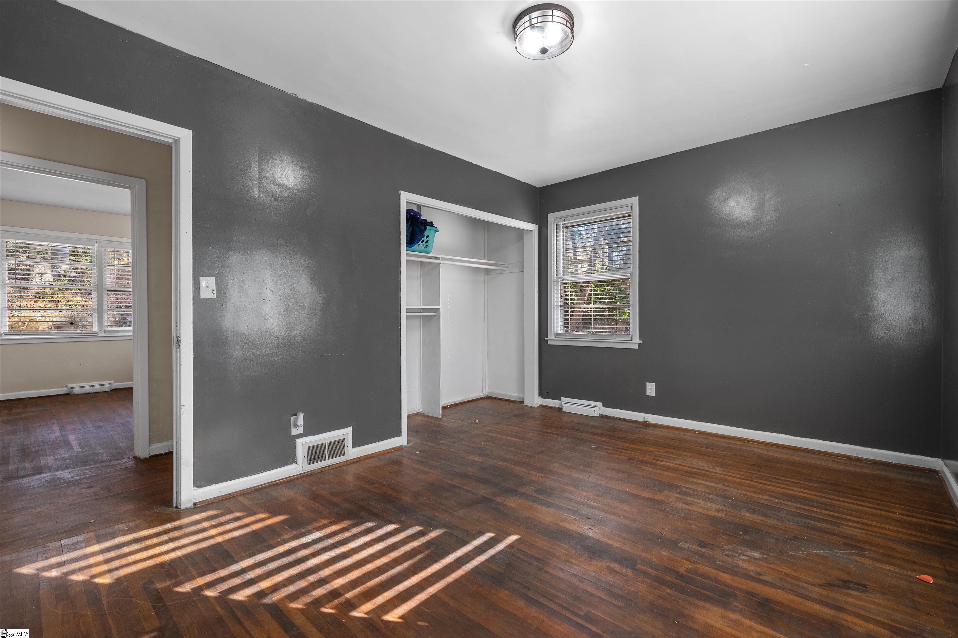 1020 Woodburn Road Property Photo 33