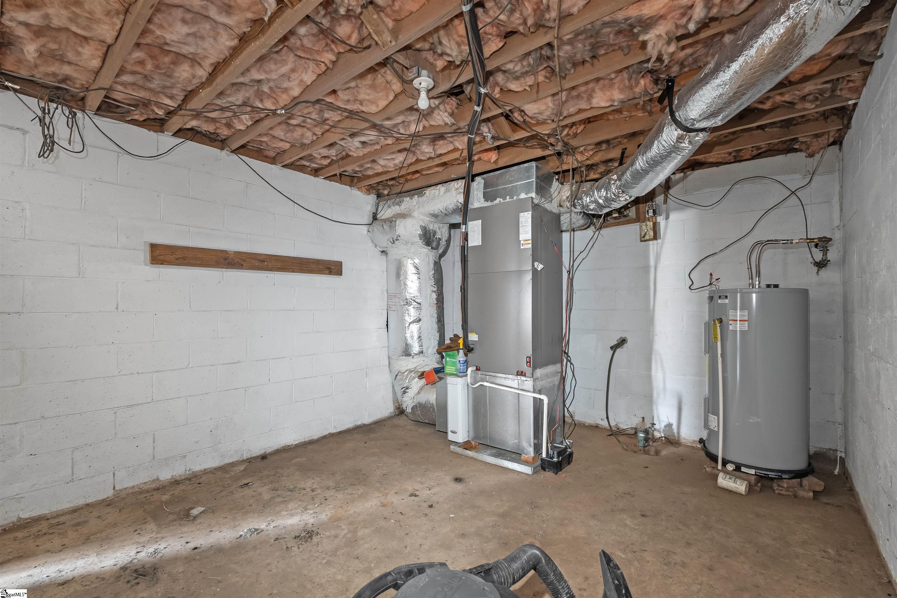 1020 Woodburn Road Property Photo 35