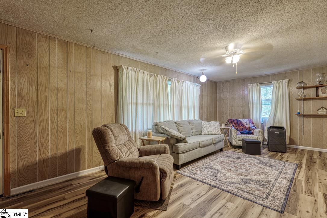 1560 Meansville Road Property Photo 43