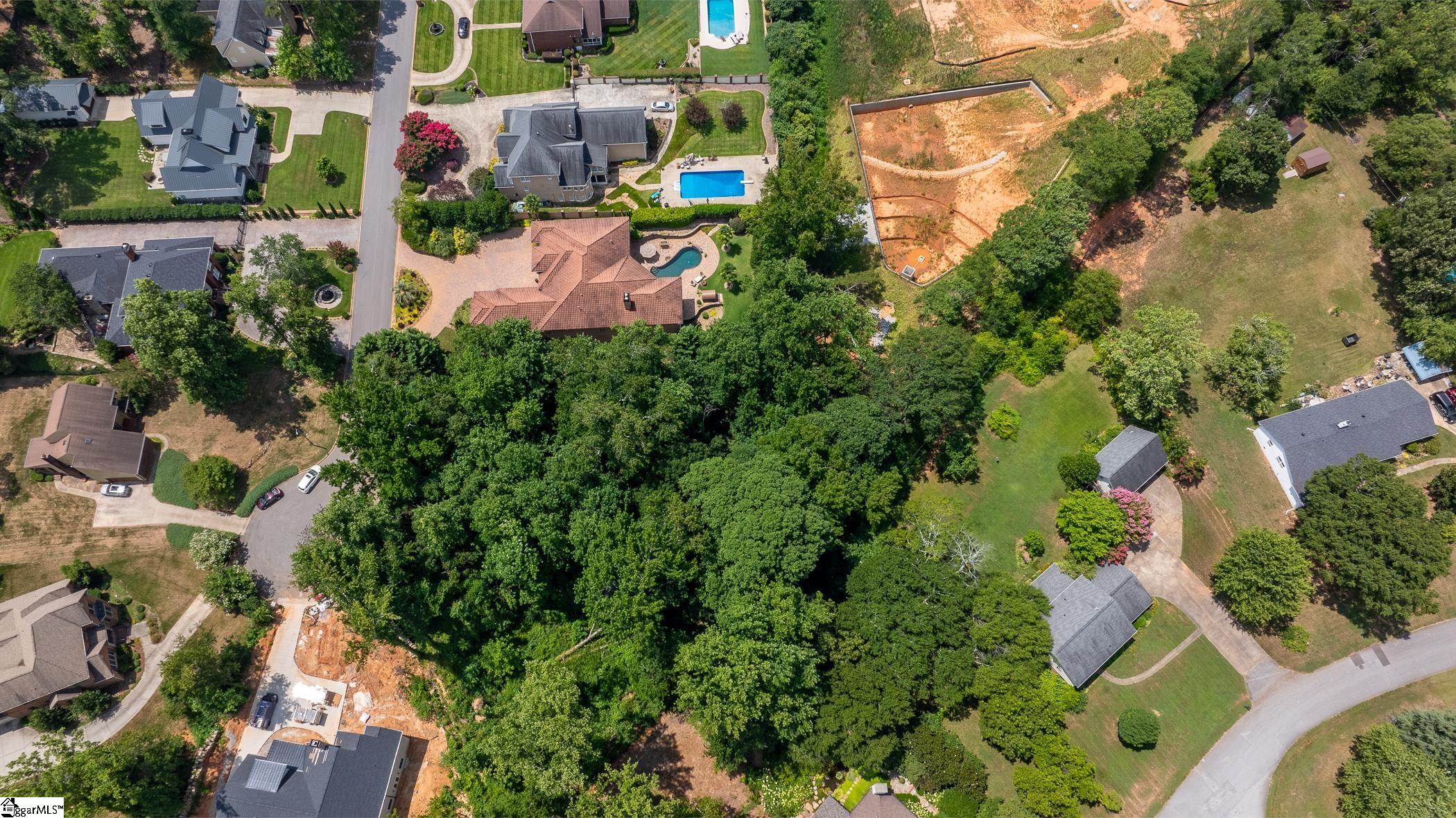 15 Country Squire Court Property Photo 7