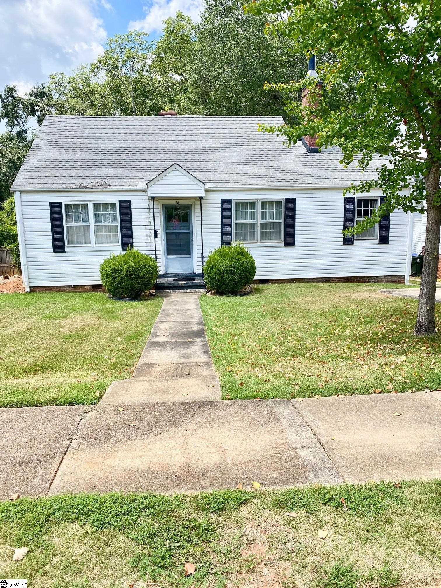18 Amherst Avenue Property Photo 1