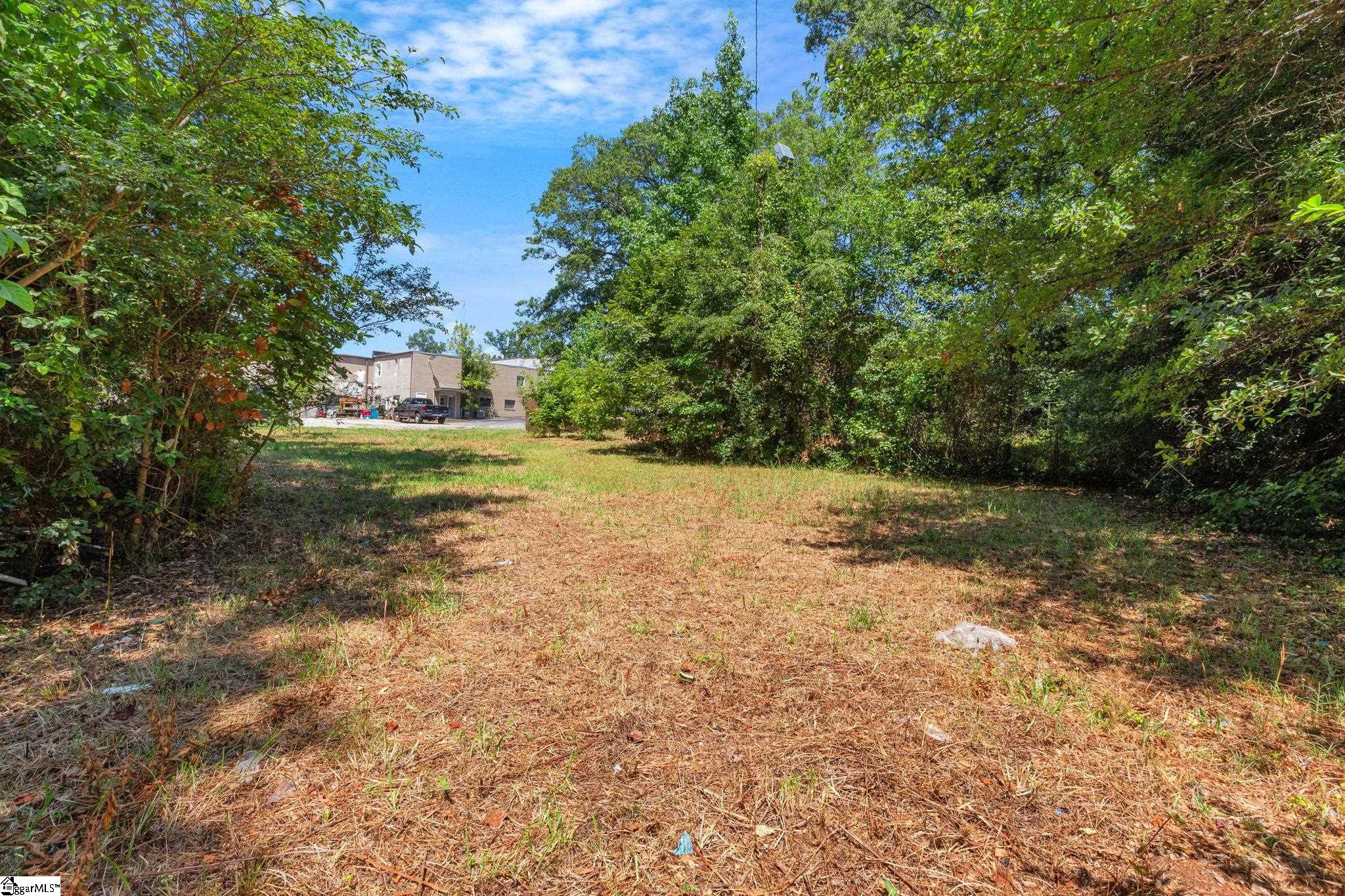 104 E Butler Road Property Photo 10