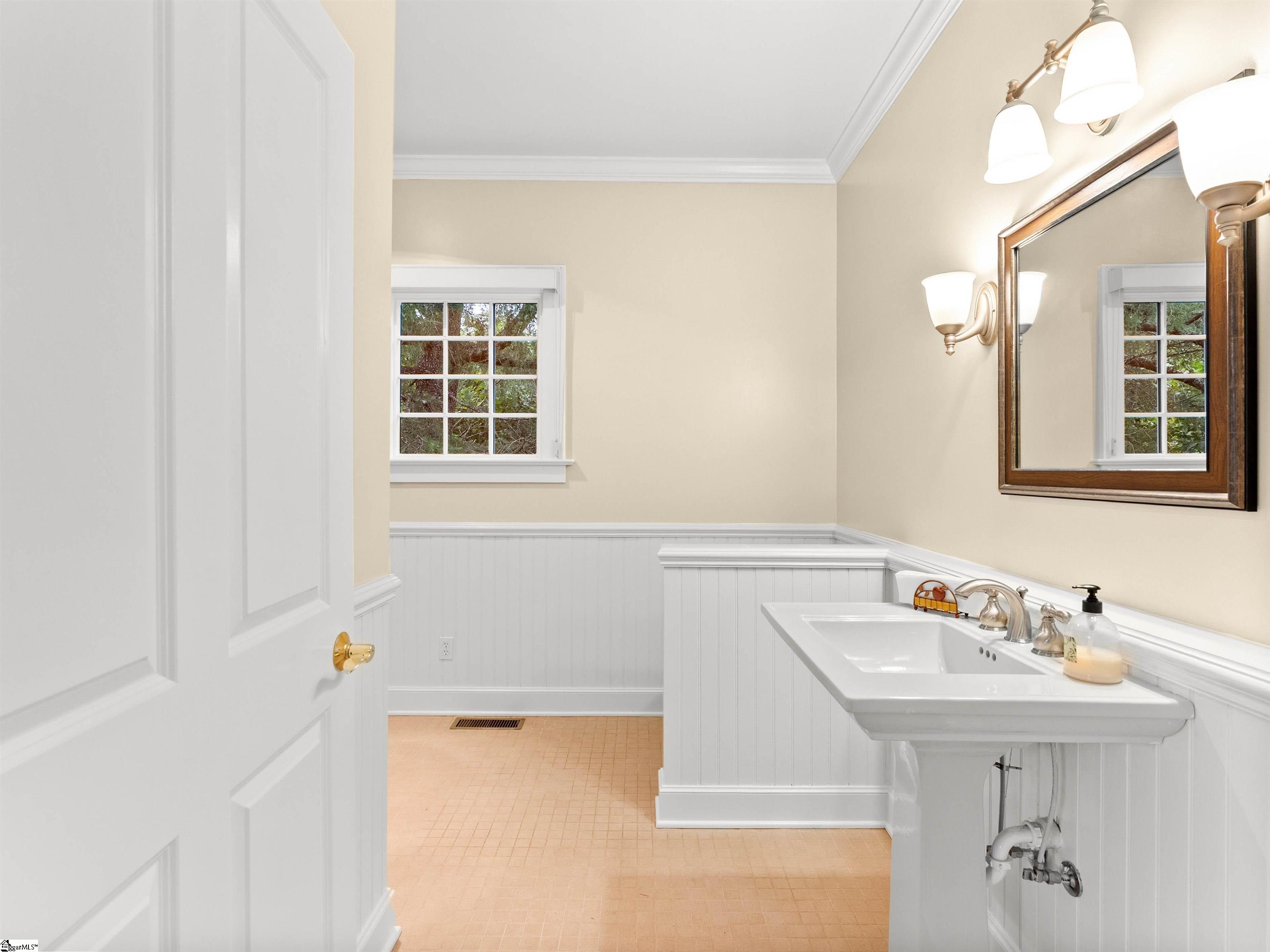 10490 New Cut Road Property Photo 17