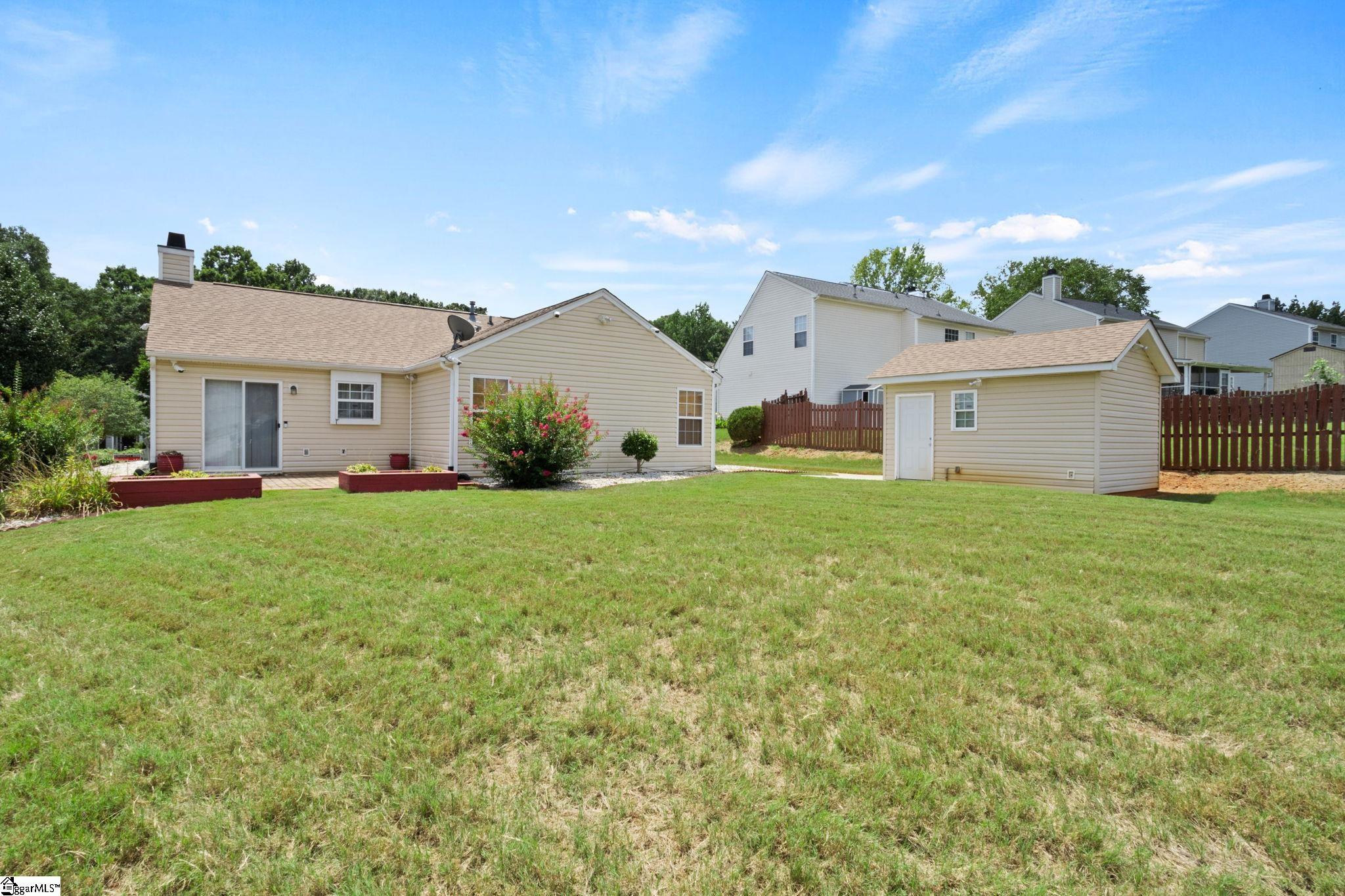 175 Bonnie Woods Drive Property Photo 36