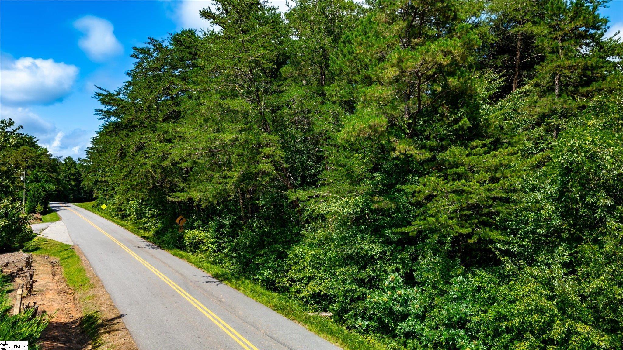 425 Stewart Road Property Photo 5