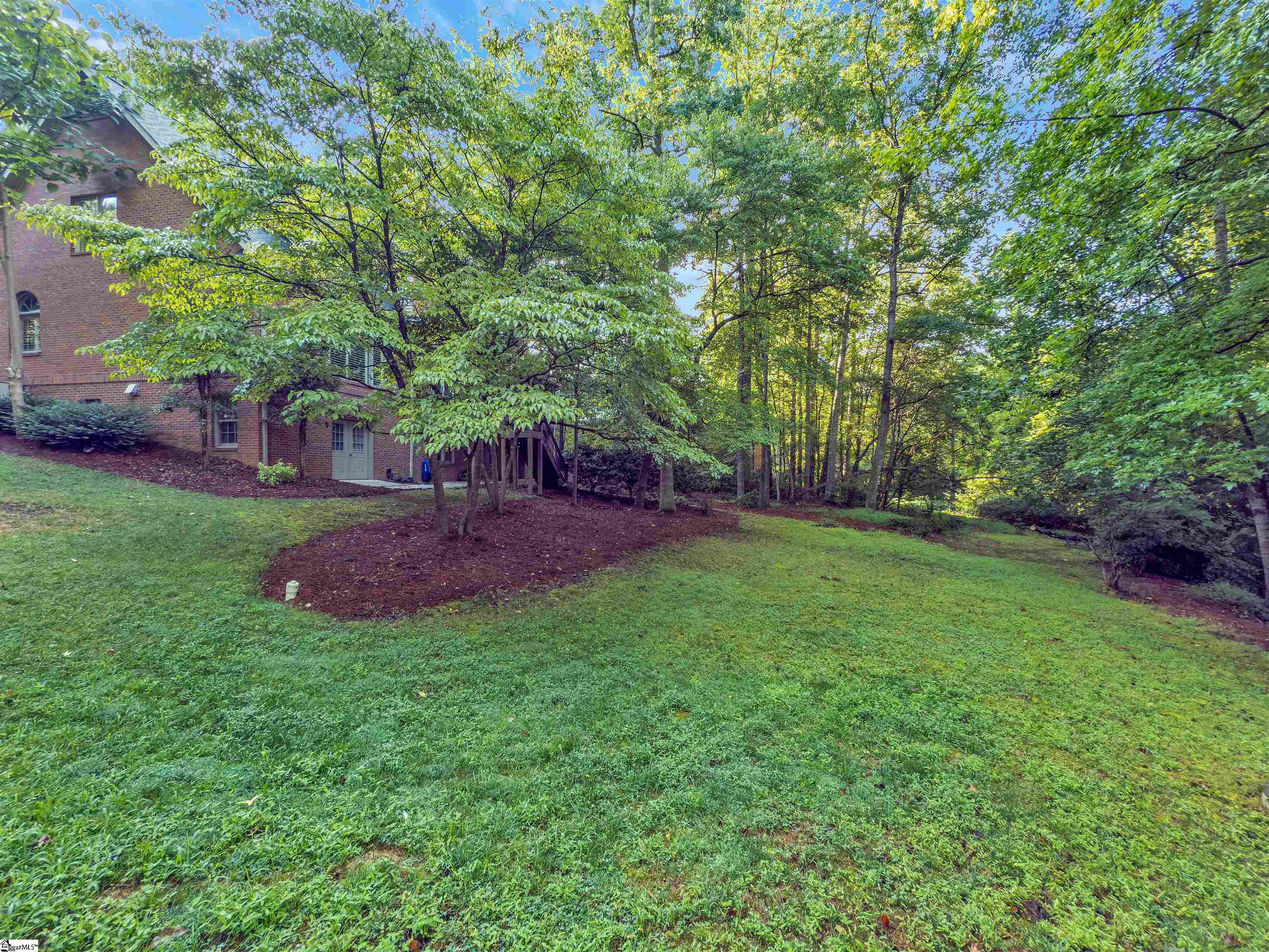 388 Pinehurst Drive Property Photo 42