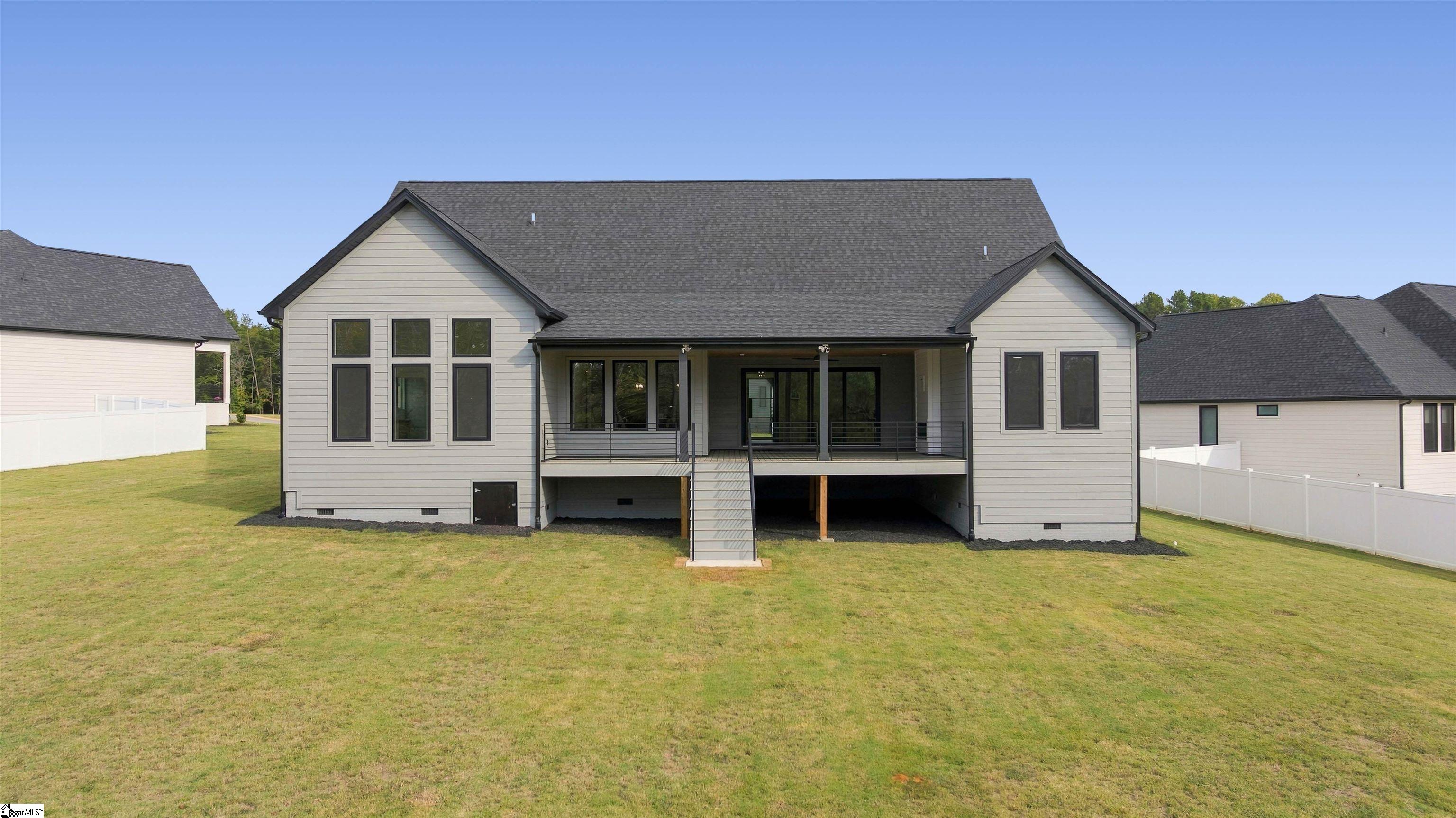 738 New South Court Property Photo 44