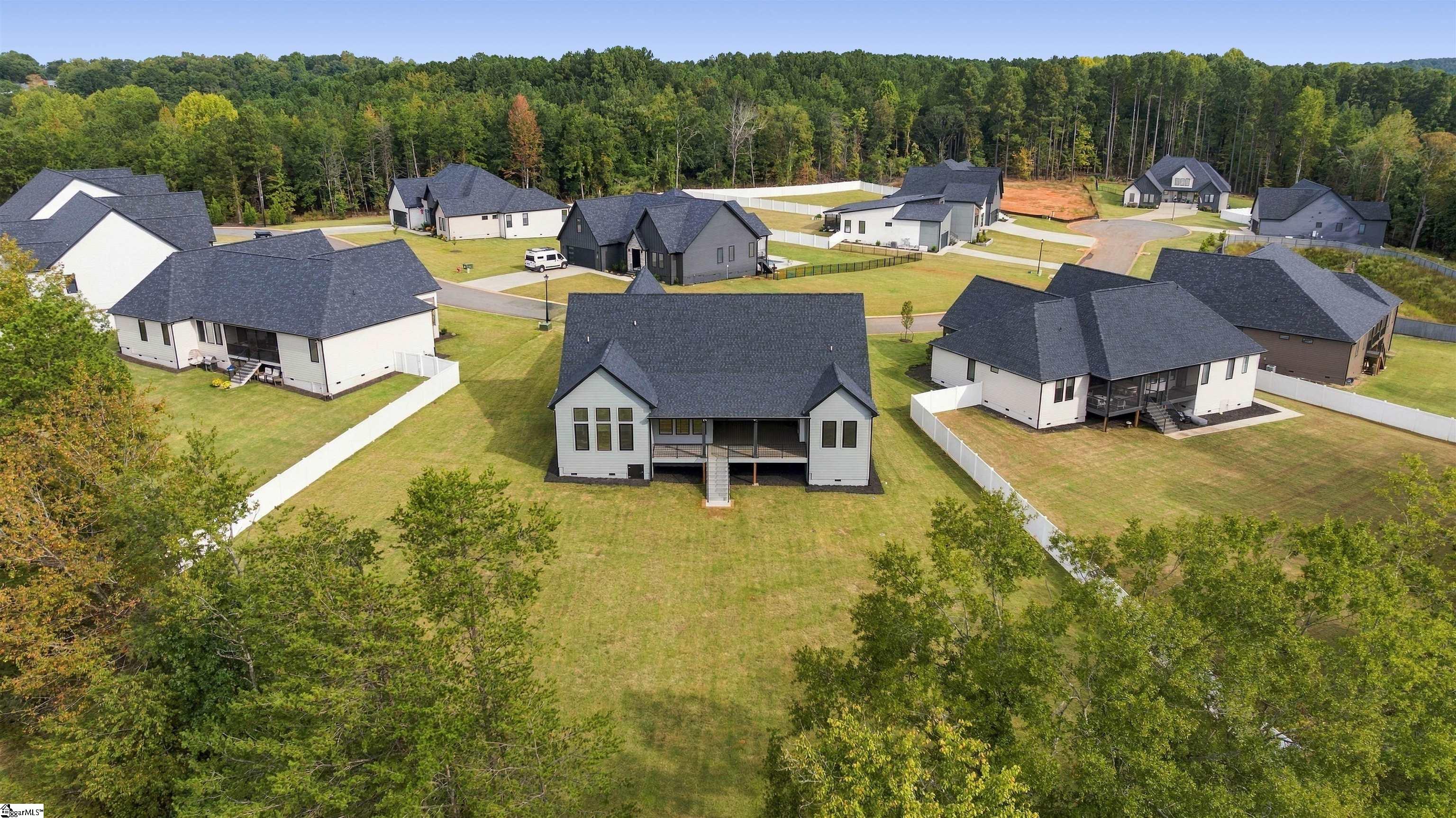 738 New South Court Property Photo 47