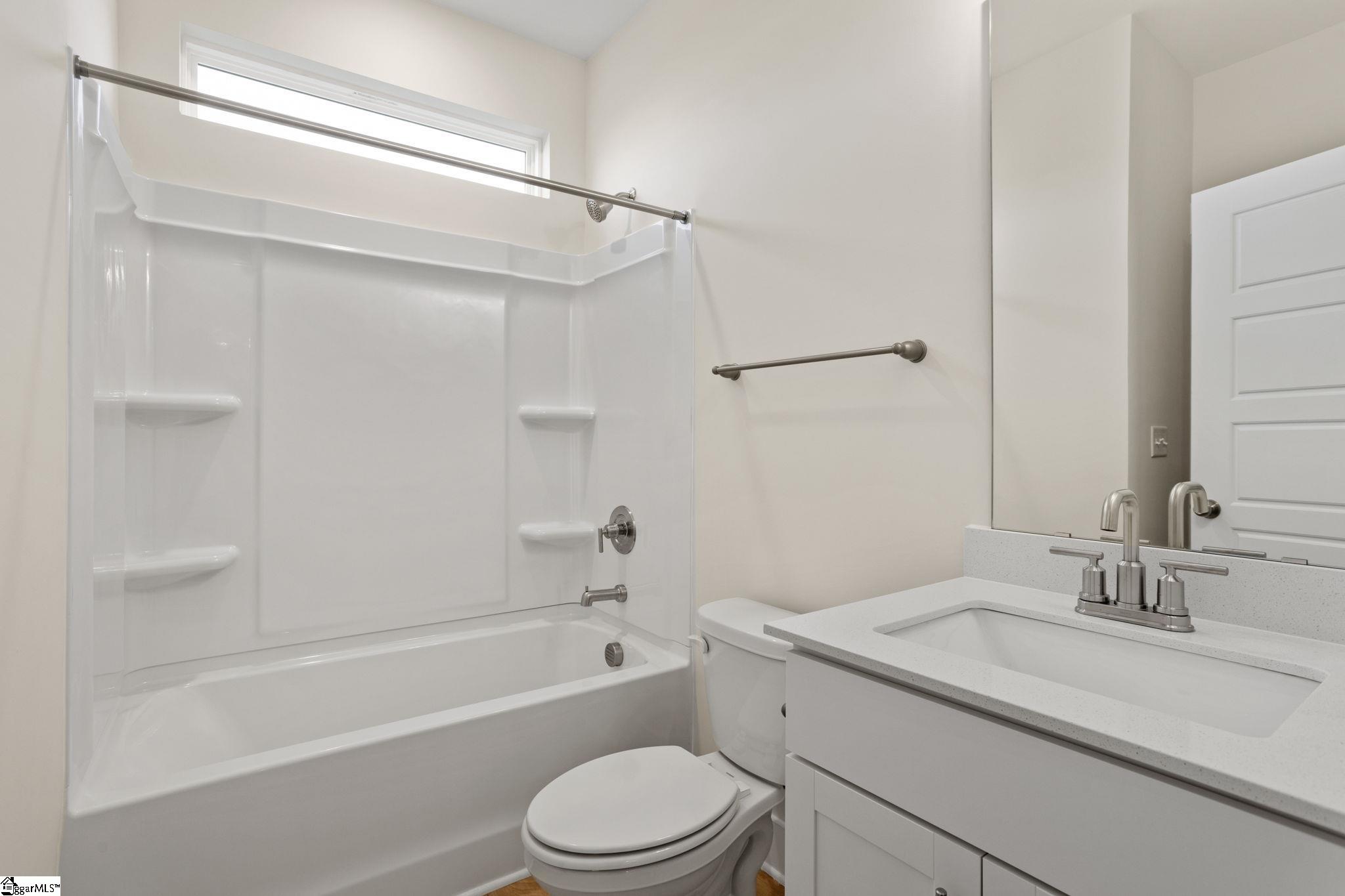 1716 Constitution Lane Property Photo 13