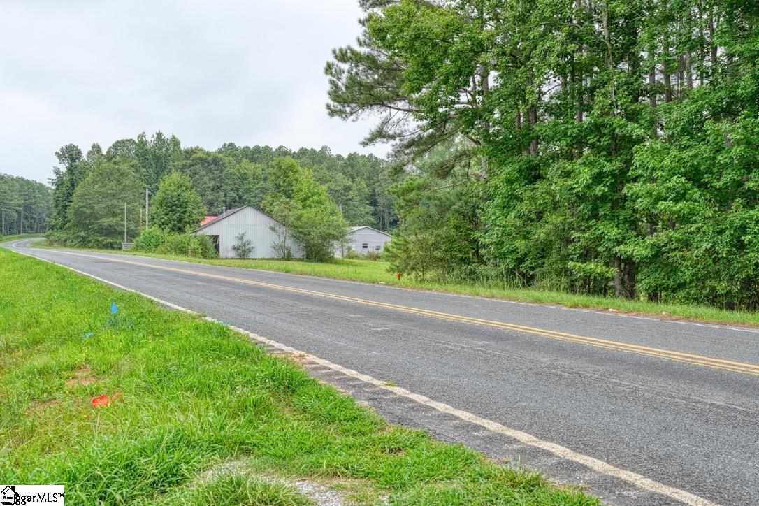 1617 Due West Highway Property Photo 2