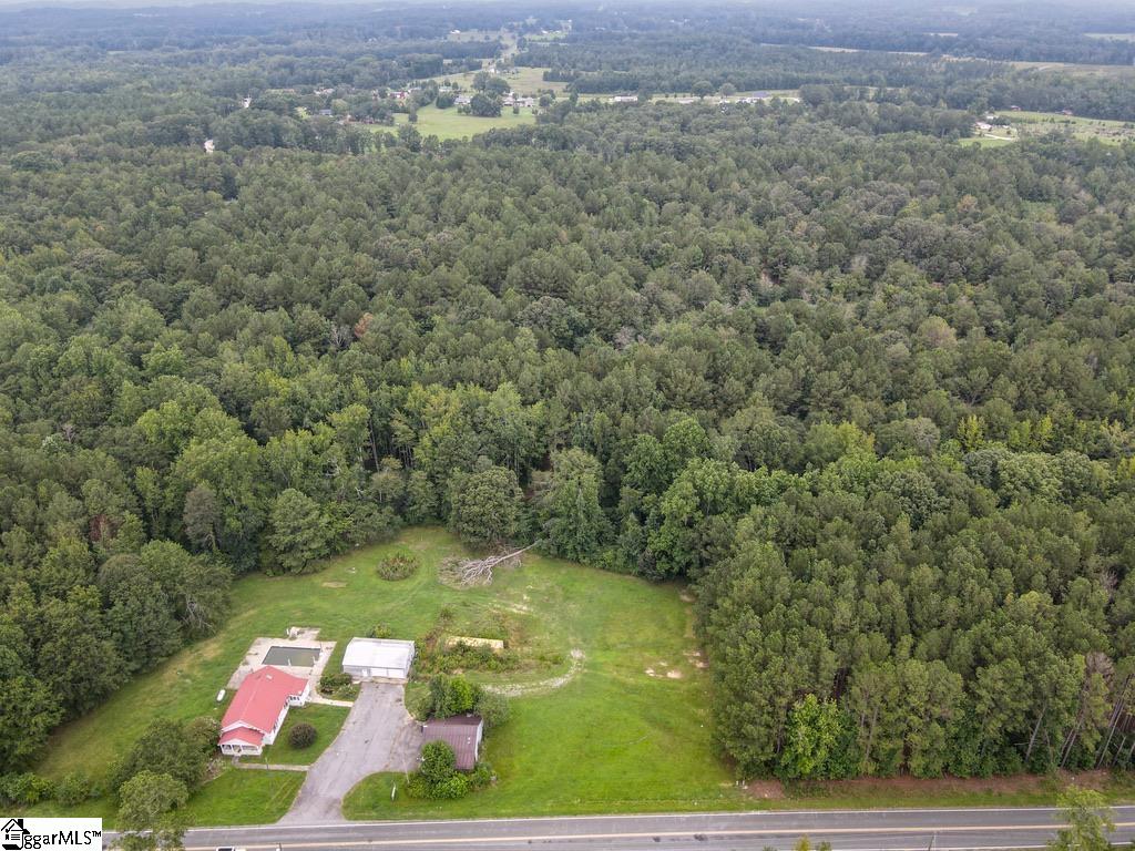 1617 Due West Highway Property Photo 4