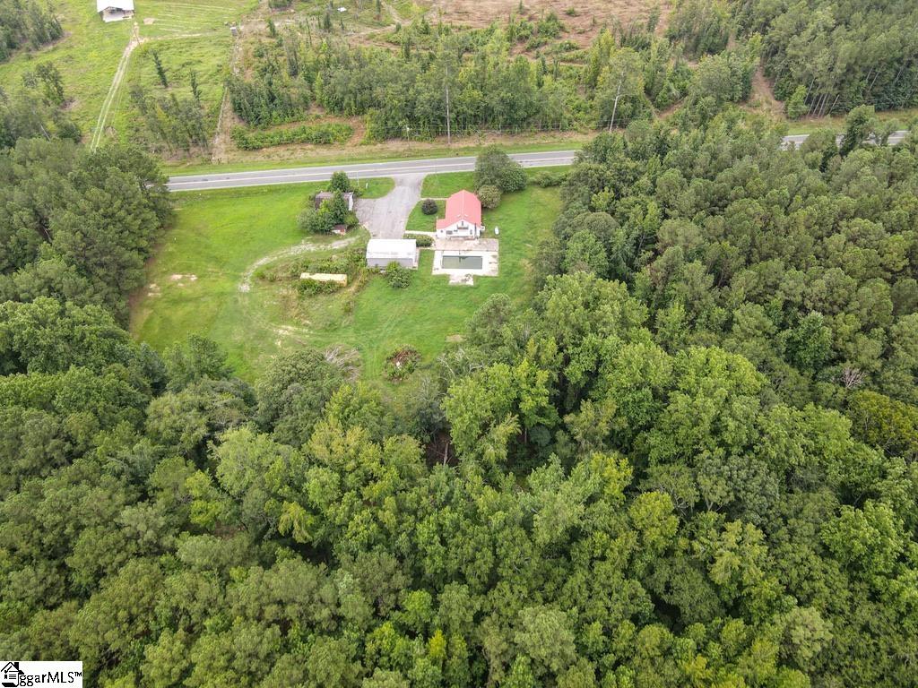 1617 Due West Highway Property Photo 5