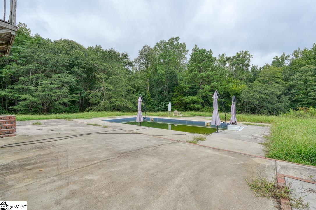 1617 Due West Highway Property Photo 11