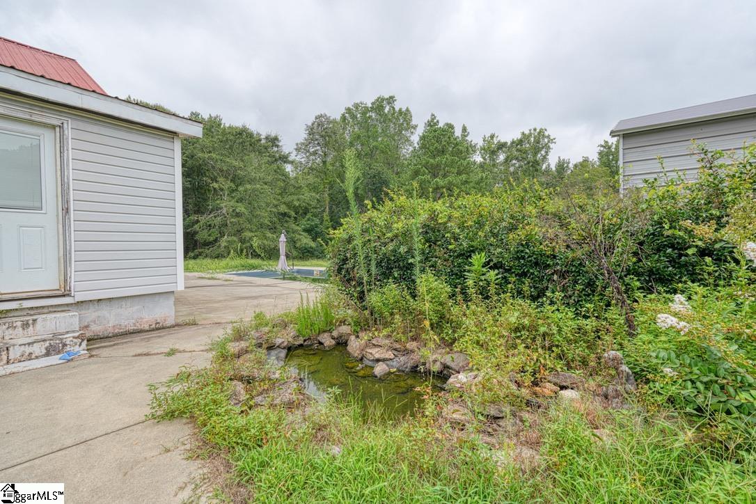 1617 Due West Highway Property Photo 12