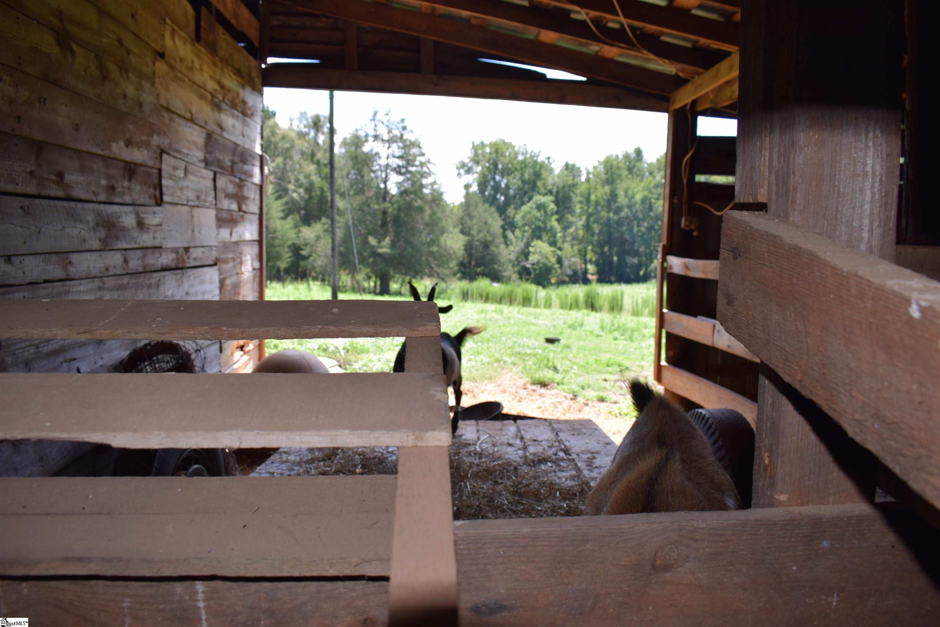 8141 Highway 357 Property Photo 15