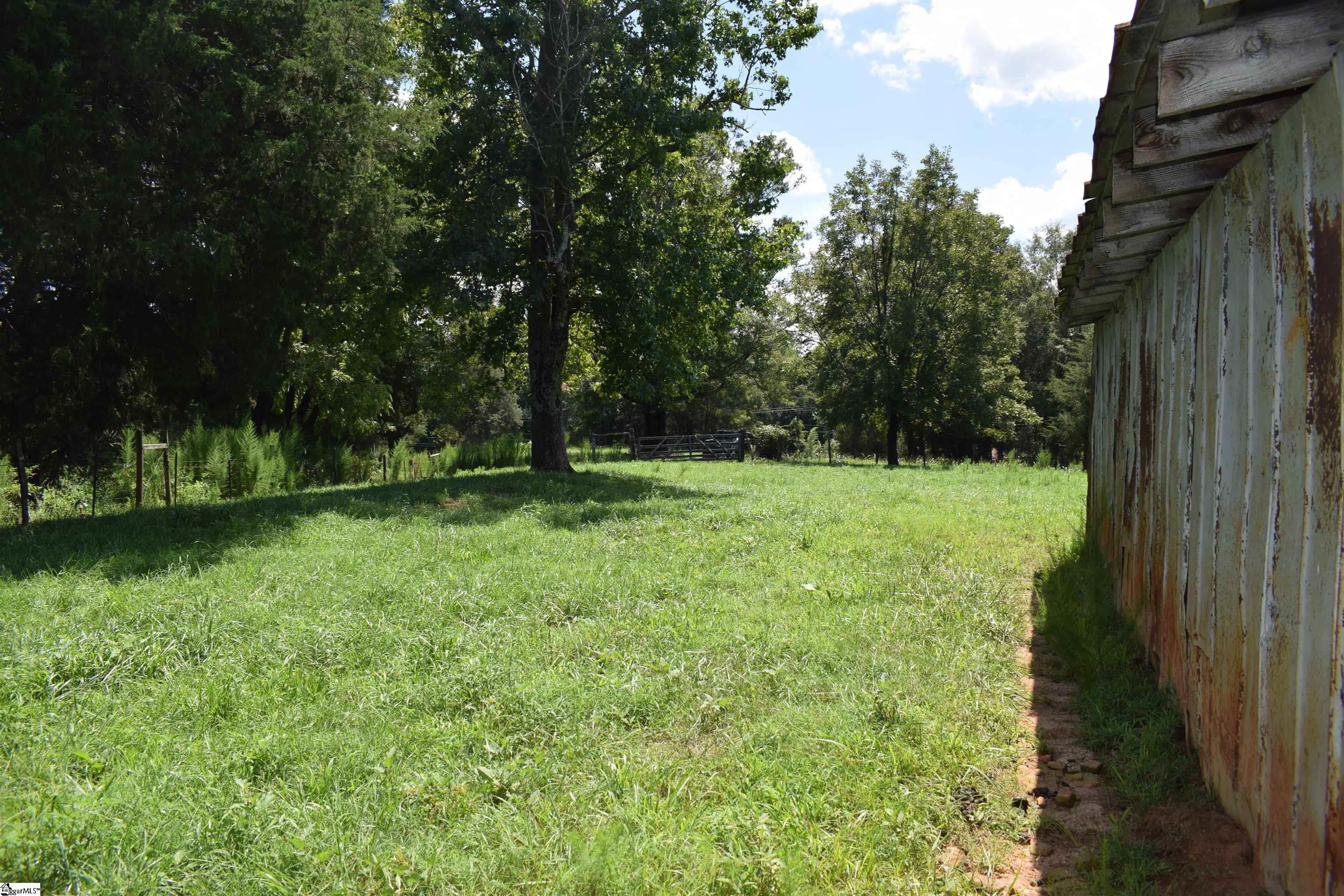 8141 Highway 357 Property Photo 16