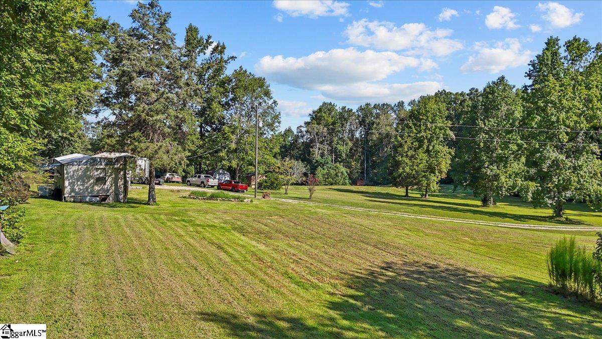 1443 Henderson Road Property Photo 13