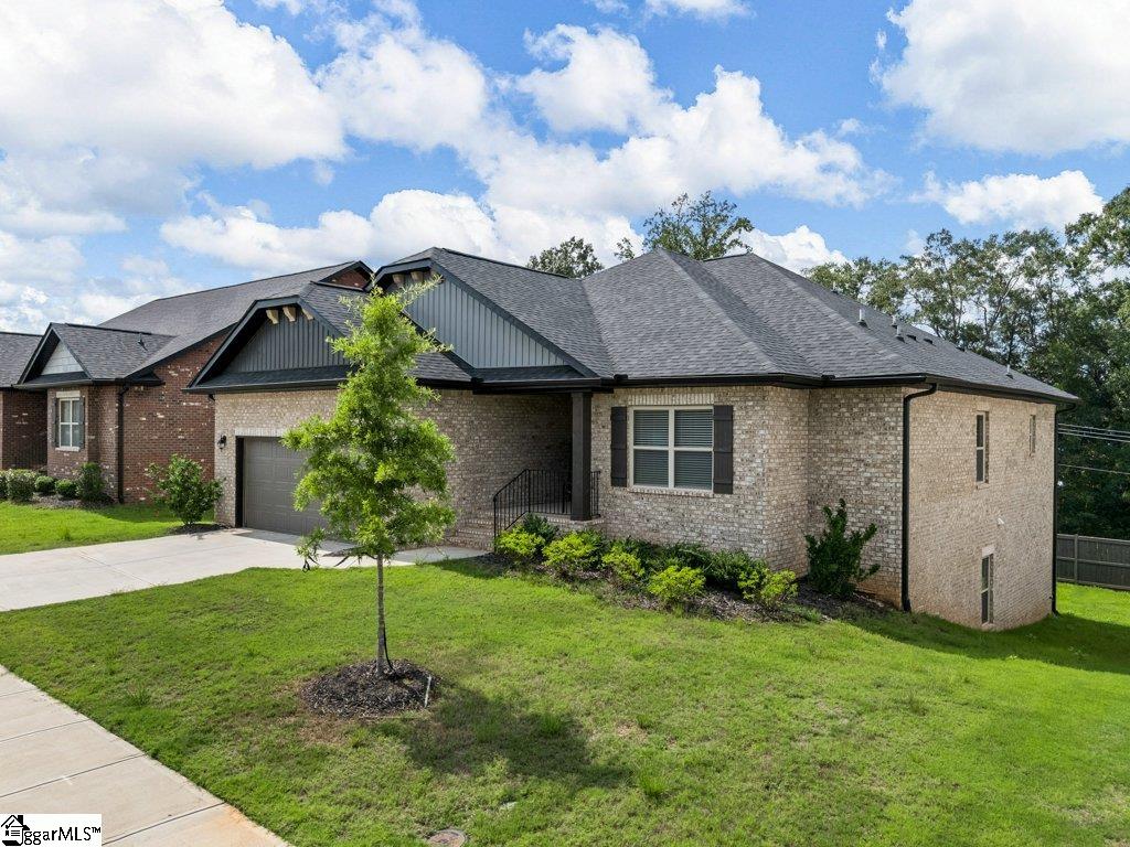 400 Rolling Waters Drive Property Photo 1