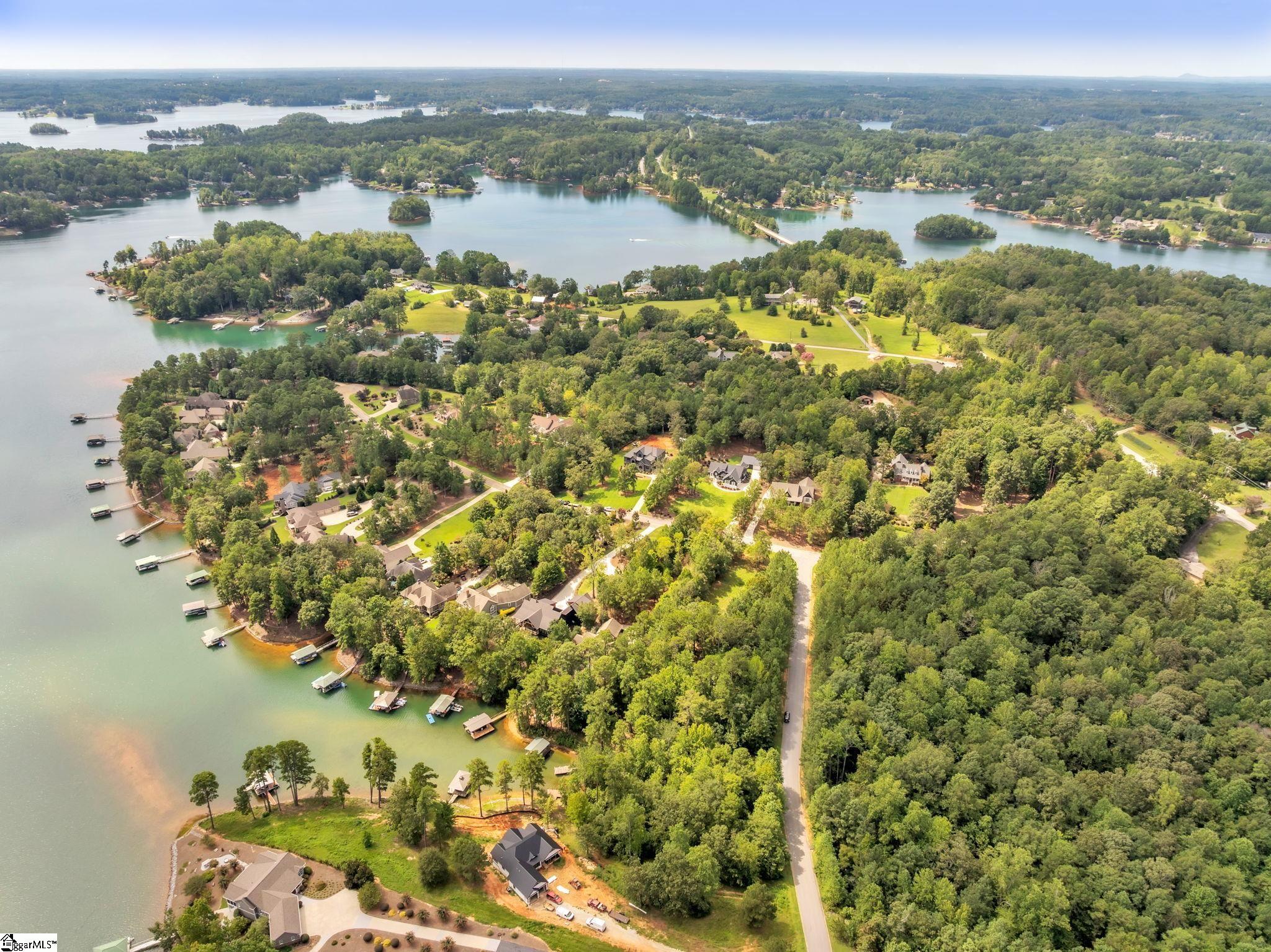 107 Abaco Lane Property Photo 8