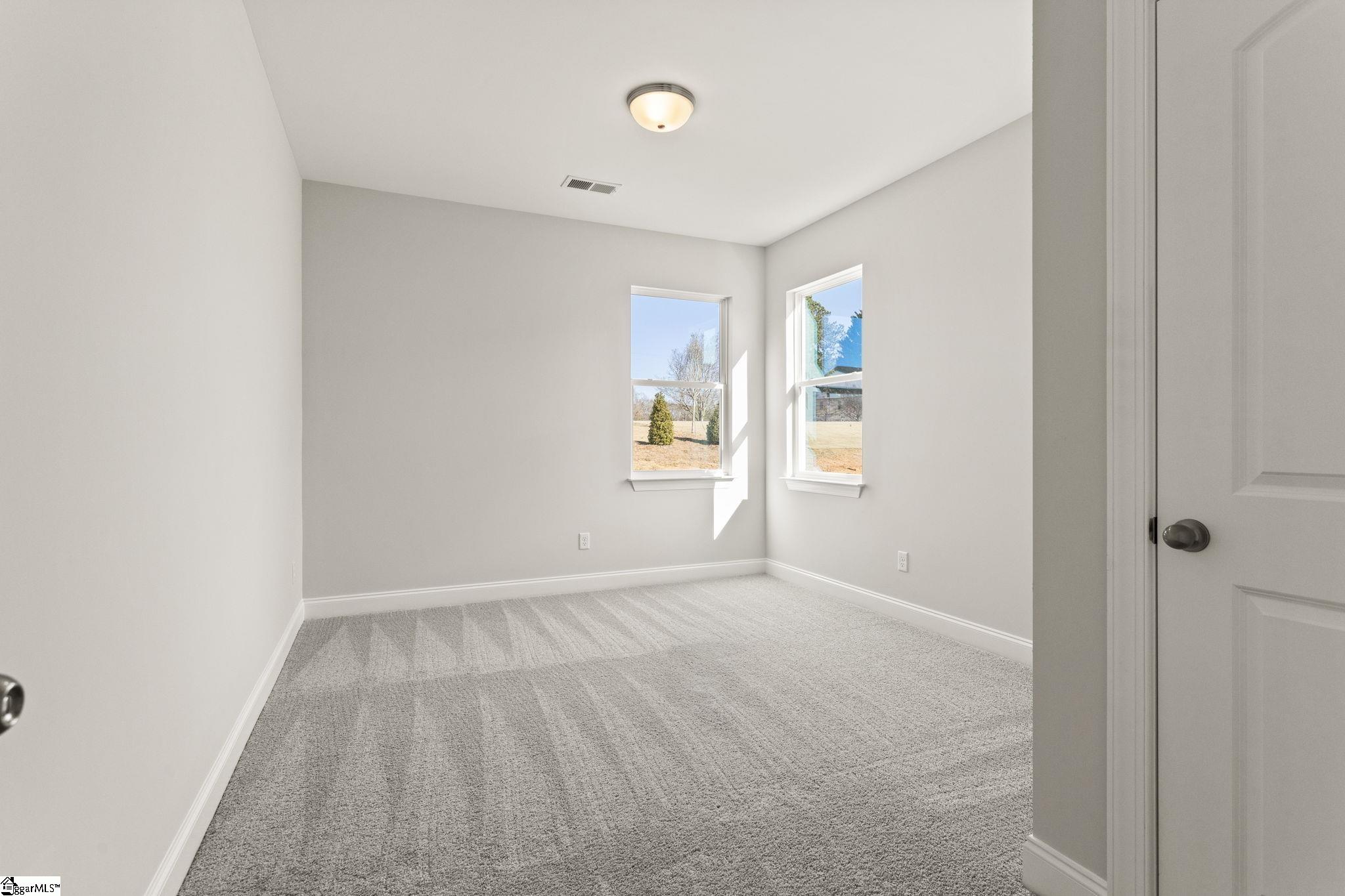 1813 Betsy Ross Drive Property Photo 13