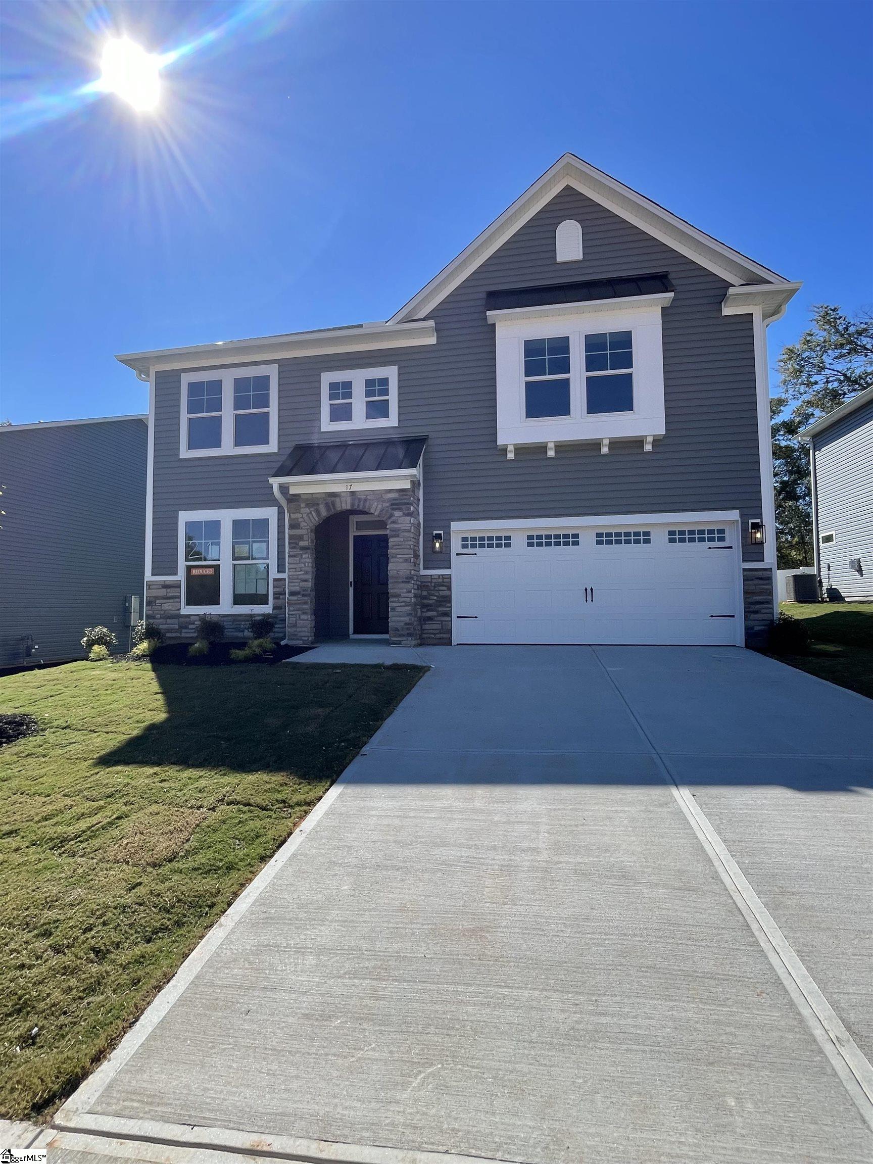 17 Sweetgrass Street Property Photo 1