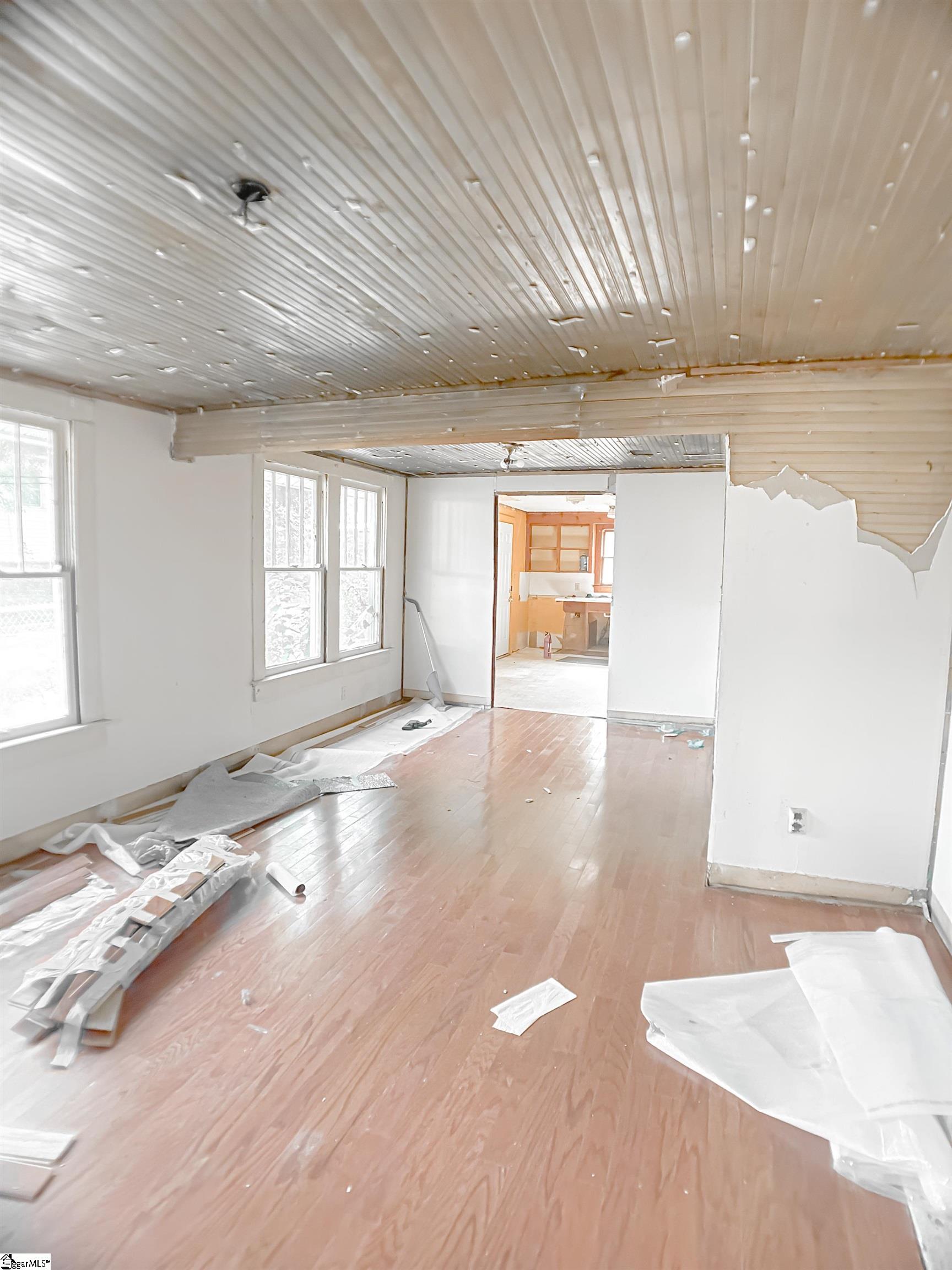 908 Kennedy Street Property Photo 13