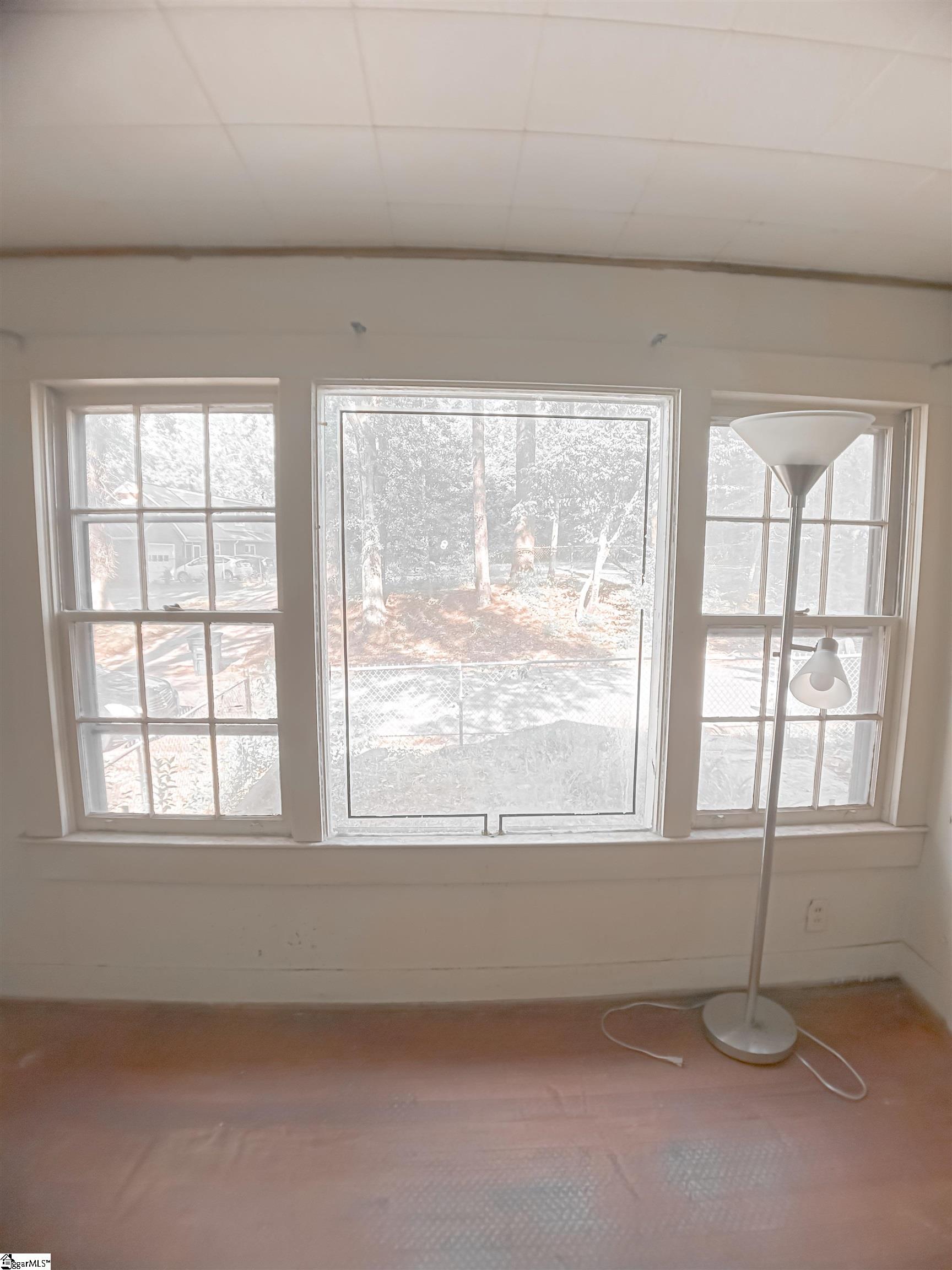 908 Kennedy Street Property Photo 17