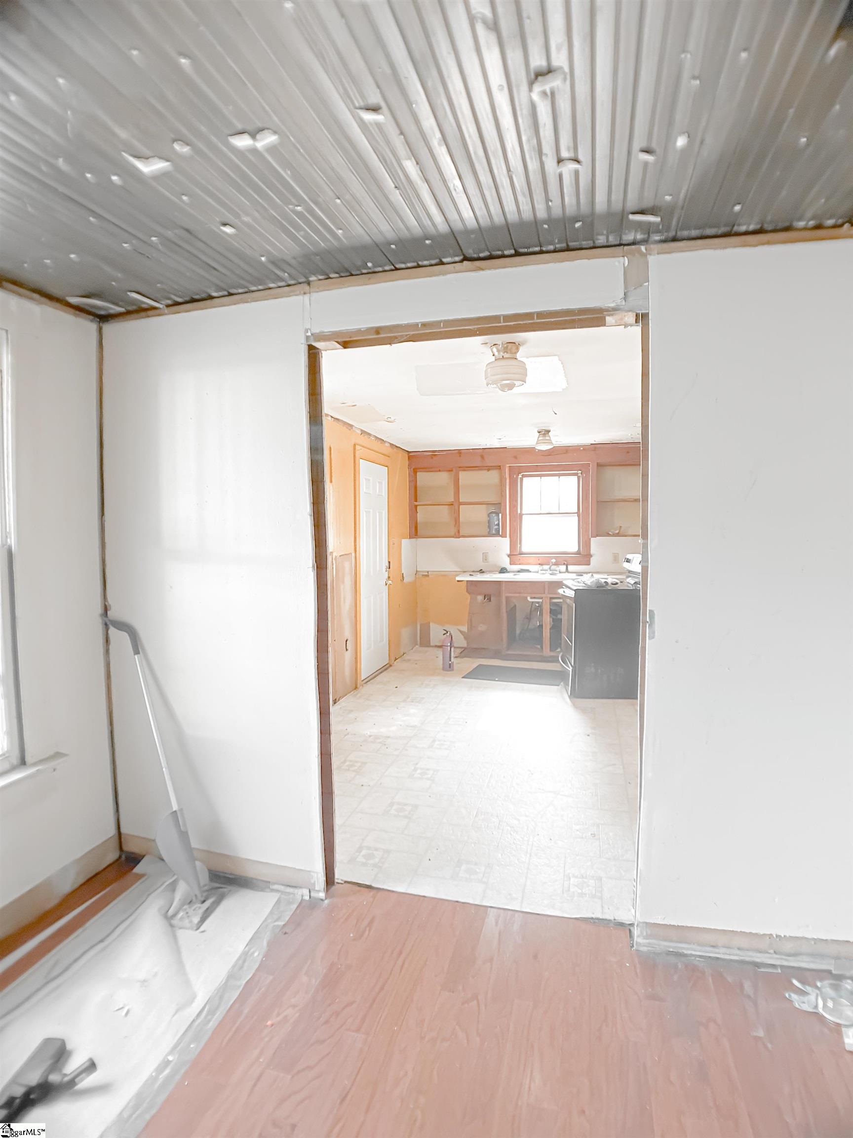 908 Kennedy Street Property Photo 29