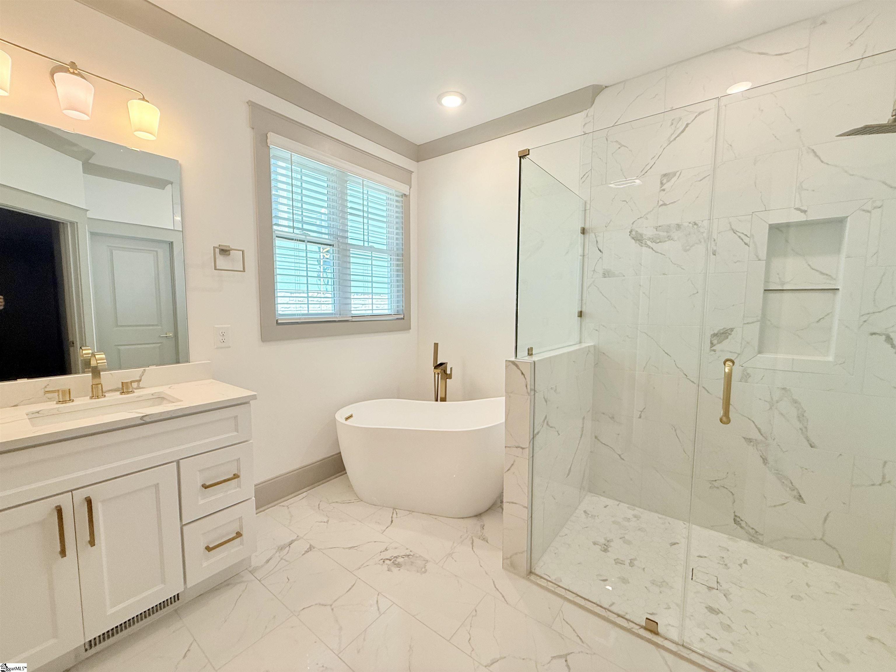 401 Holland Road Property Photo 28