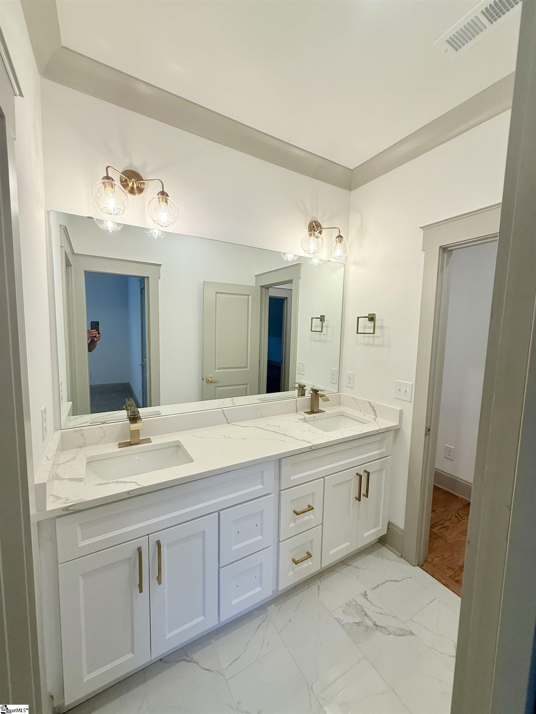 401 Holland Road Property Photo 43
