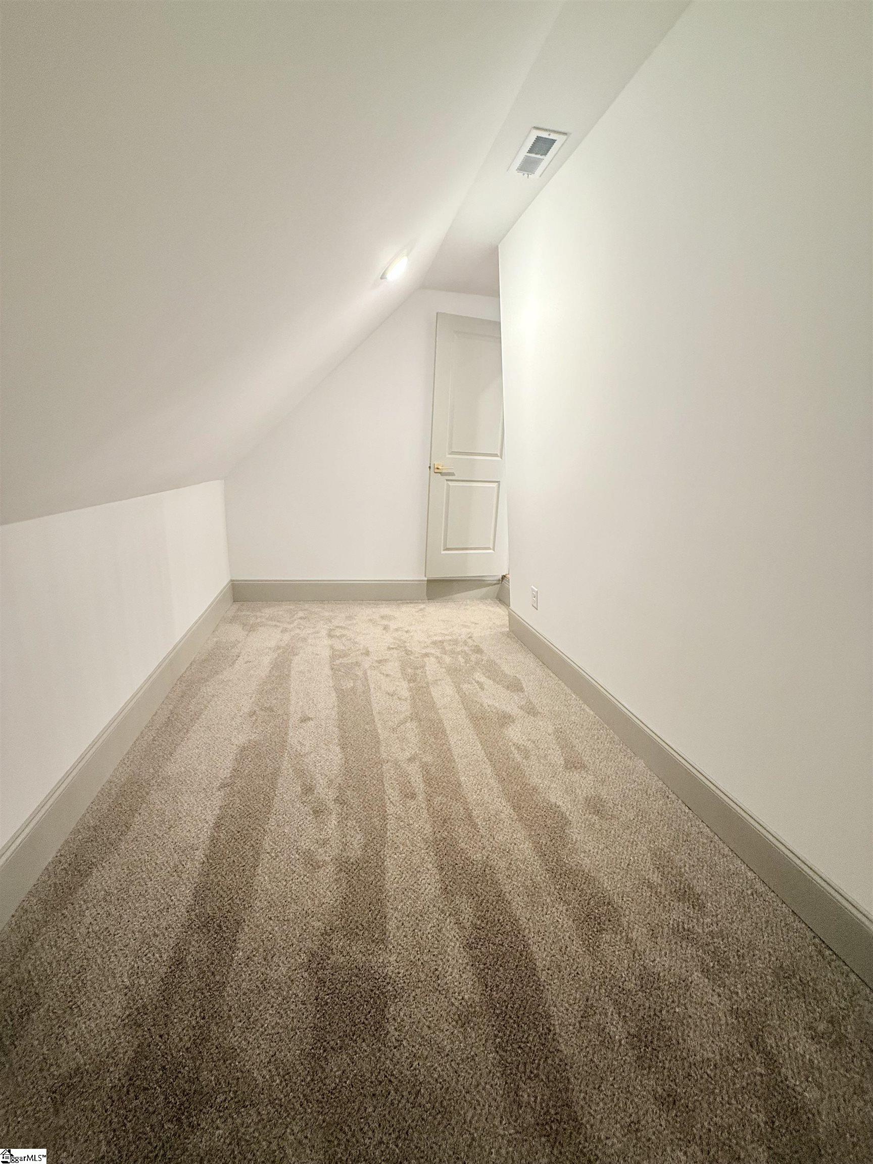 401 Holland Road Property Photo 45