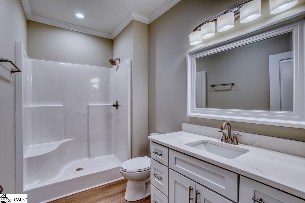 245 Fairwood Boulevard Property Photo 22