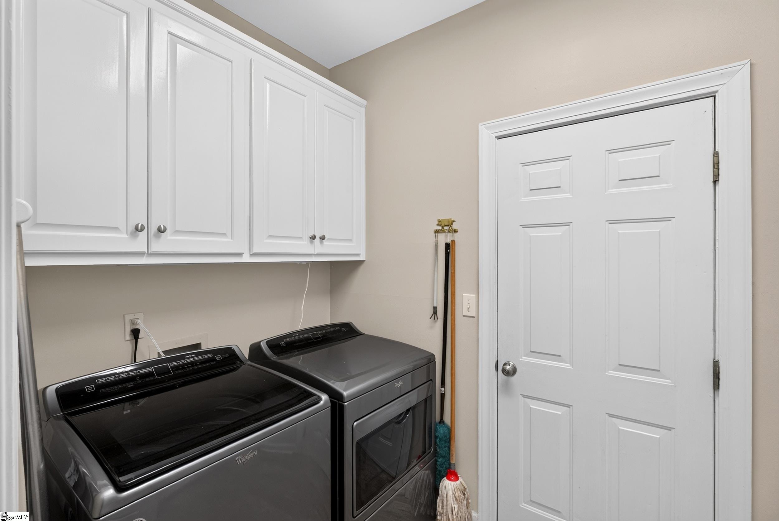 14 Flicker Drive Property Photo 23