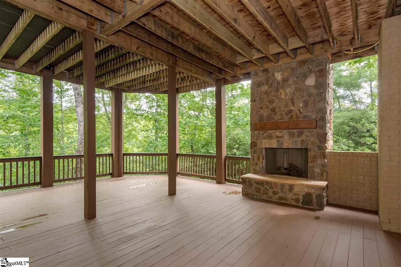 611 Highridge Parkway Property Photo 40