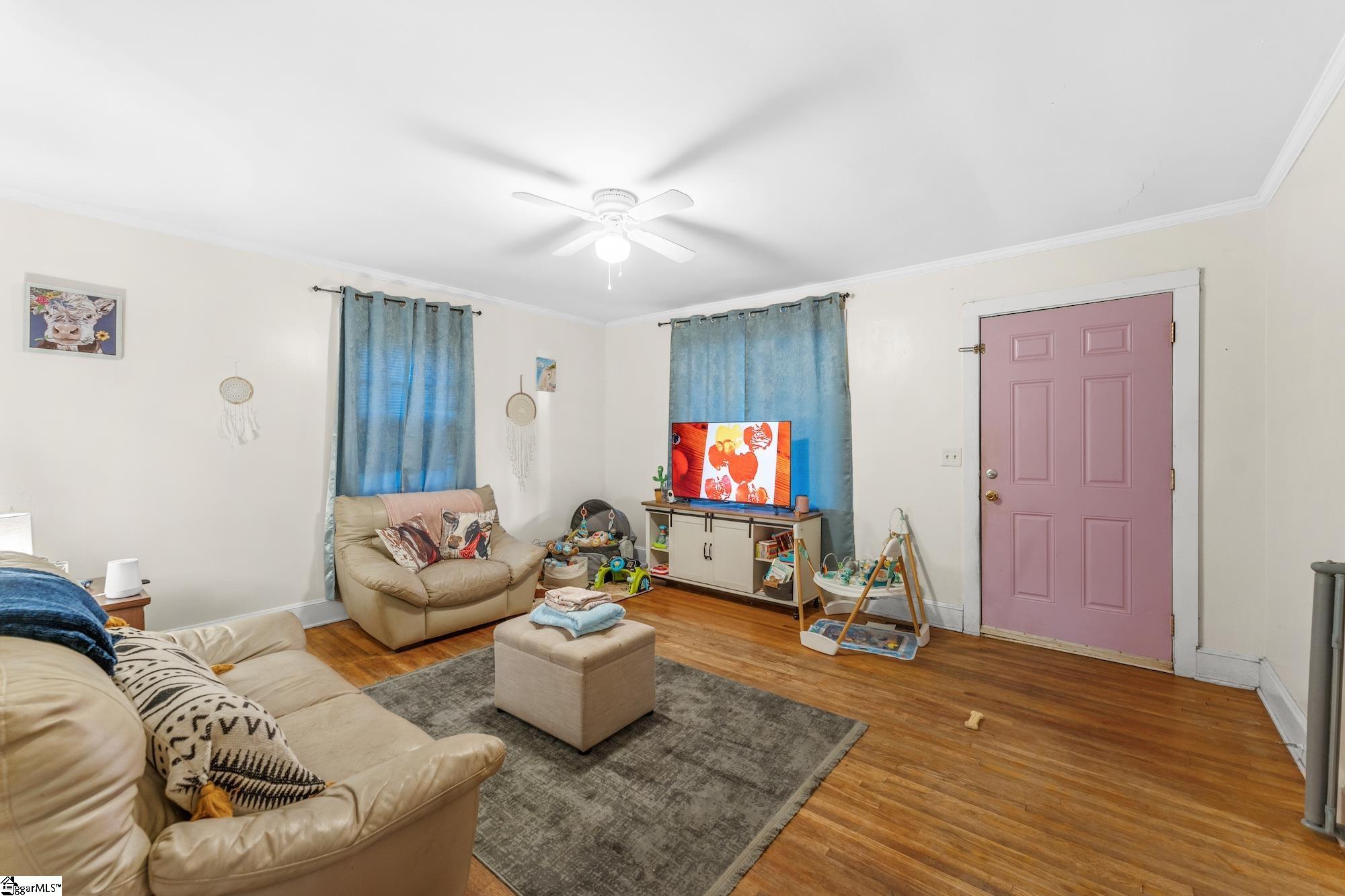 109 Brookside Circle Property Photo 5
