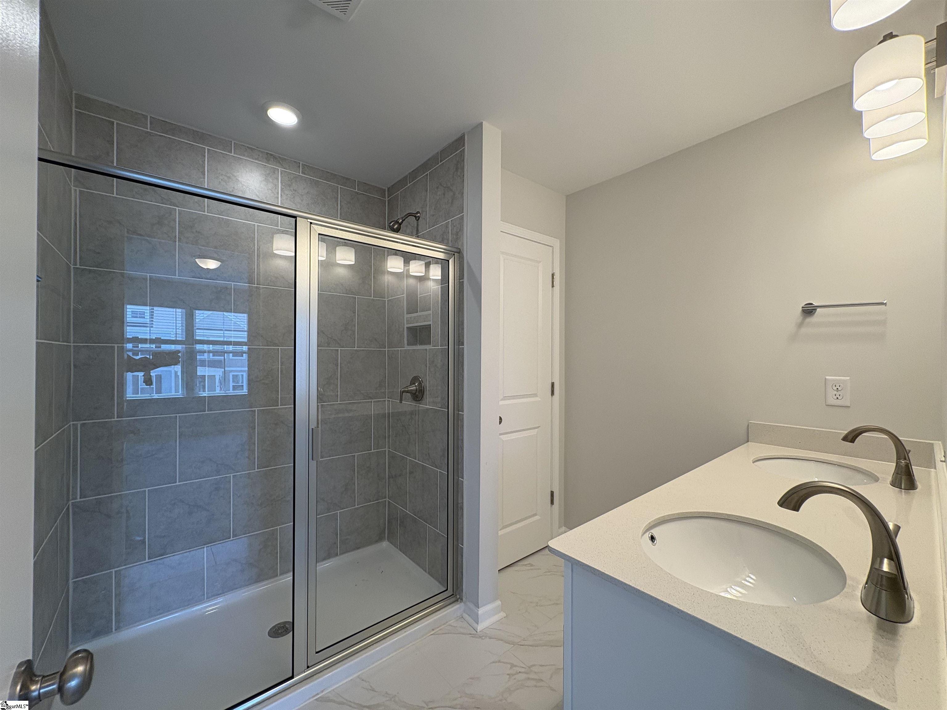 227 Lewes Avenue Property Photo 15