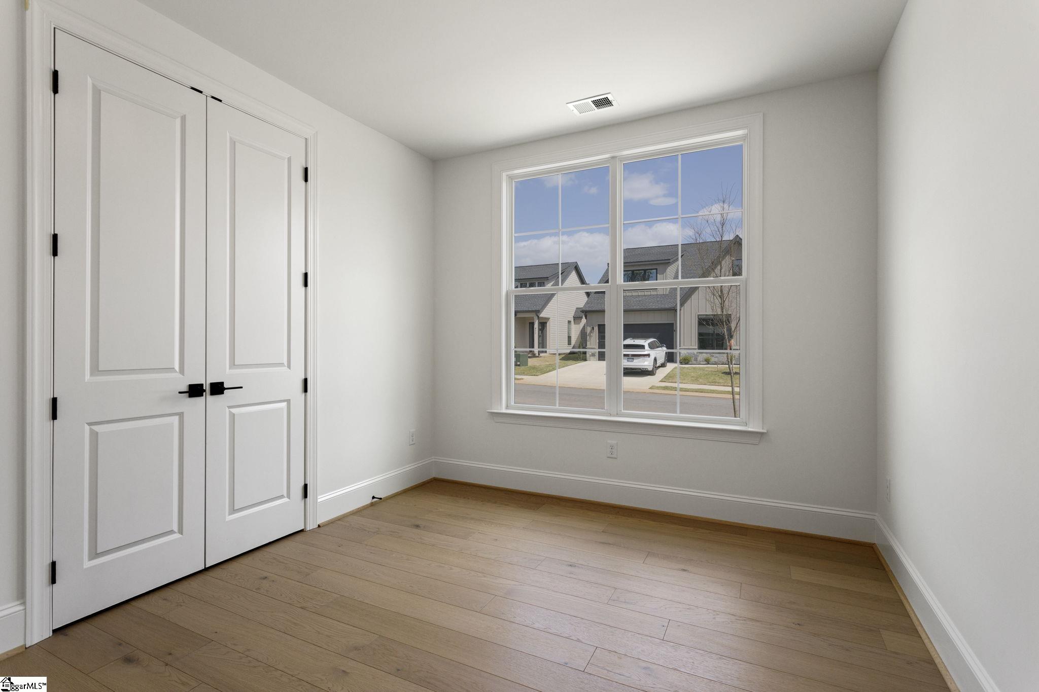 416 Fielder Way Property Photo 7