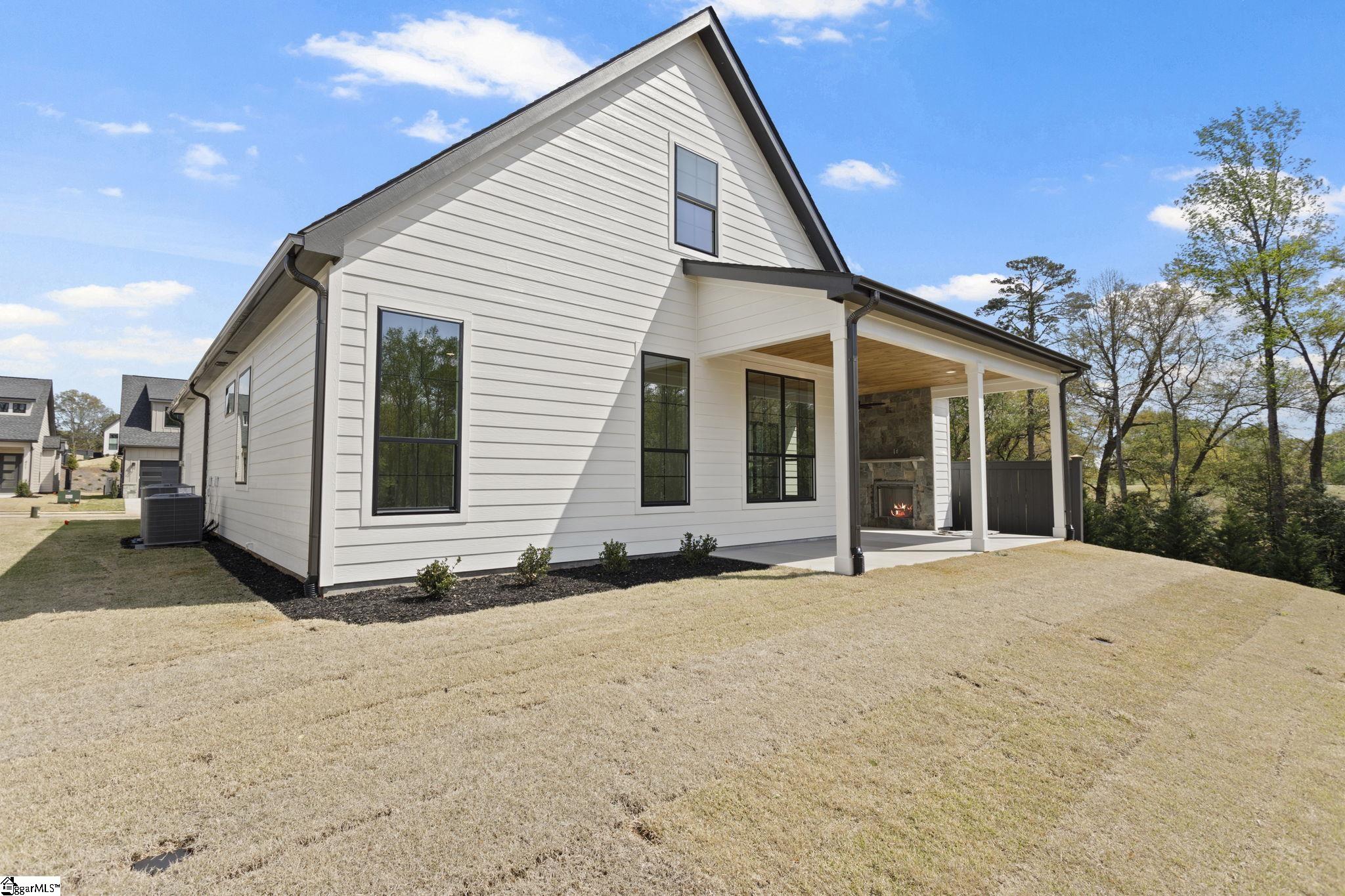 416 Fielder Way Property Photo 26