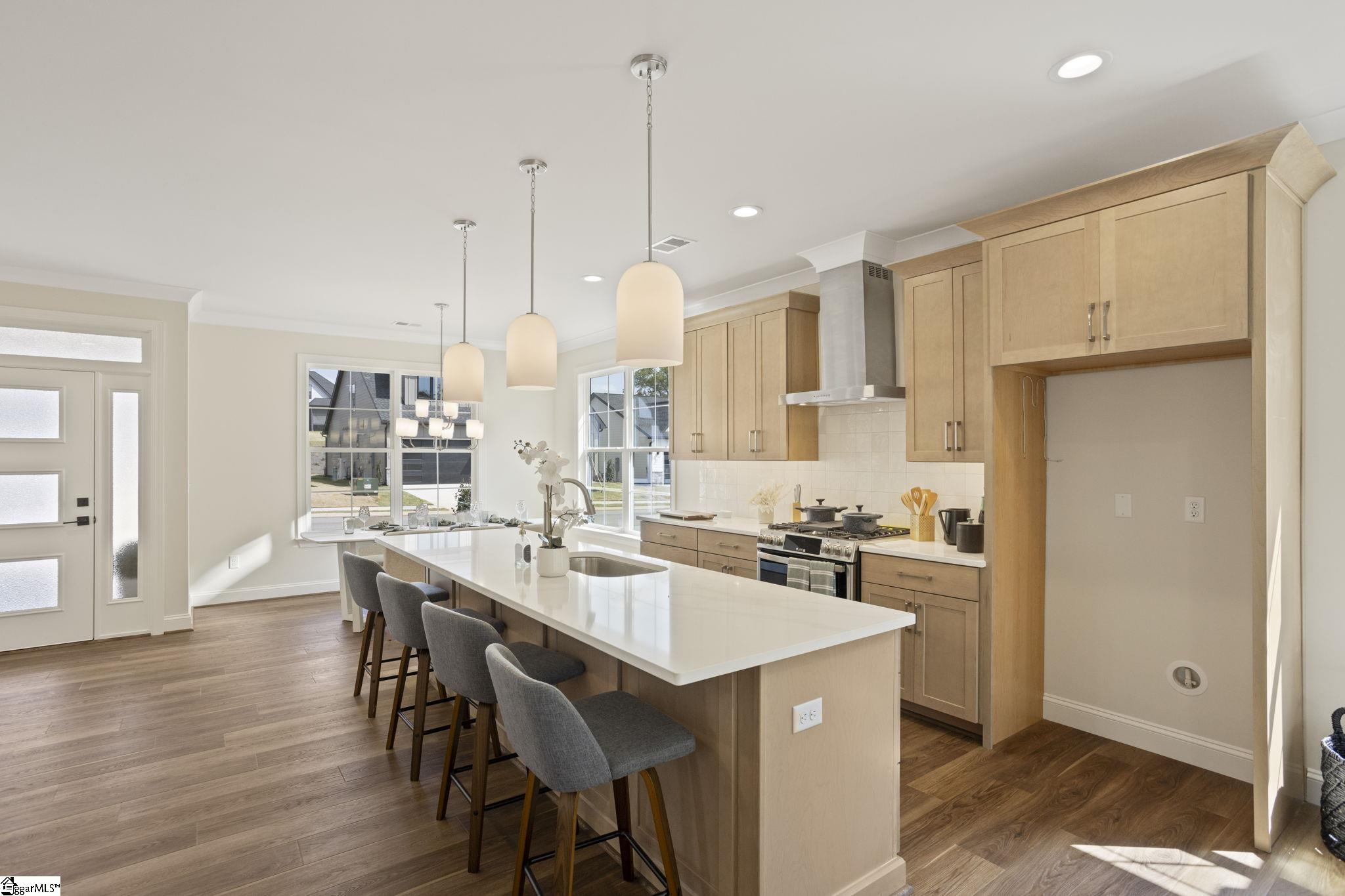 412 Fielder Way Property Photo 8