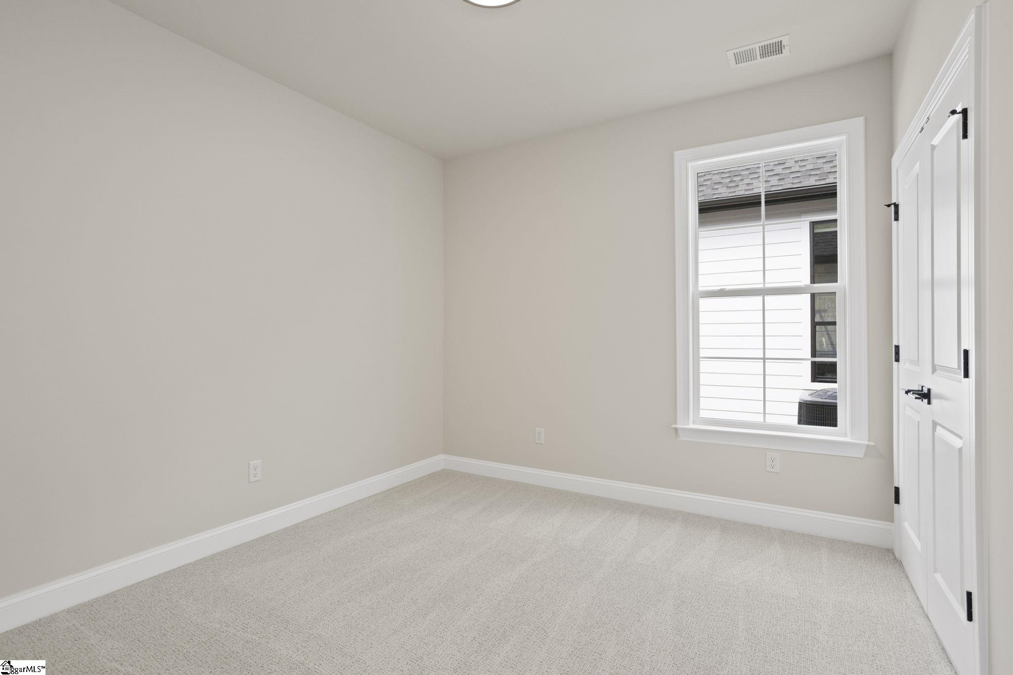 412 Fielder Way Property Photo 20