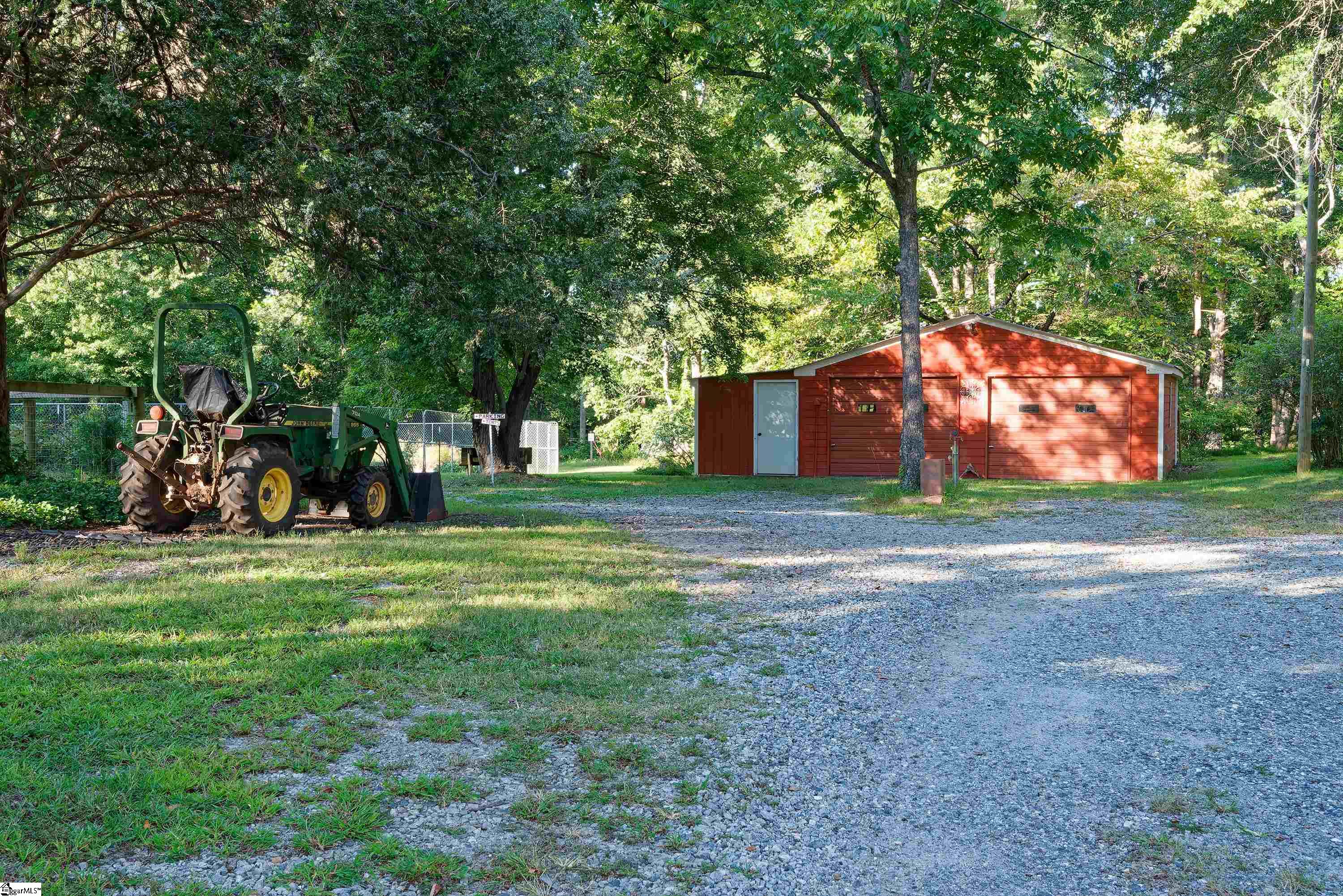 700 N Trade Avenue Property Photo 39