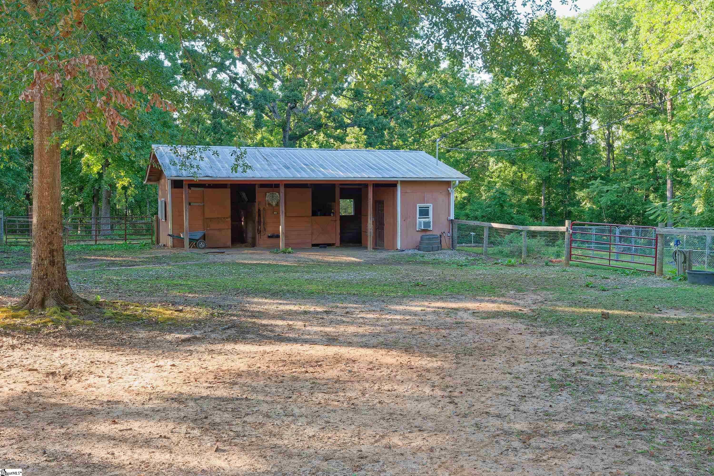700 N Trade Avenue Property Photo 40