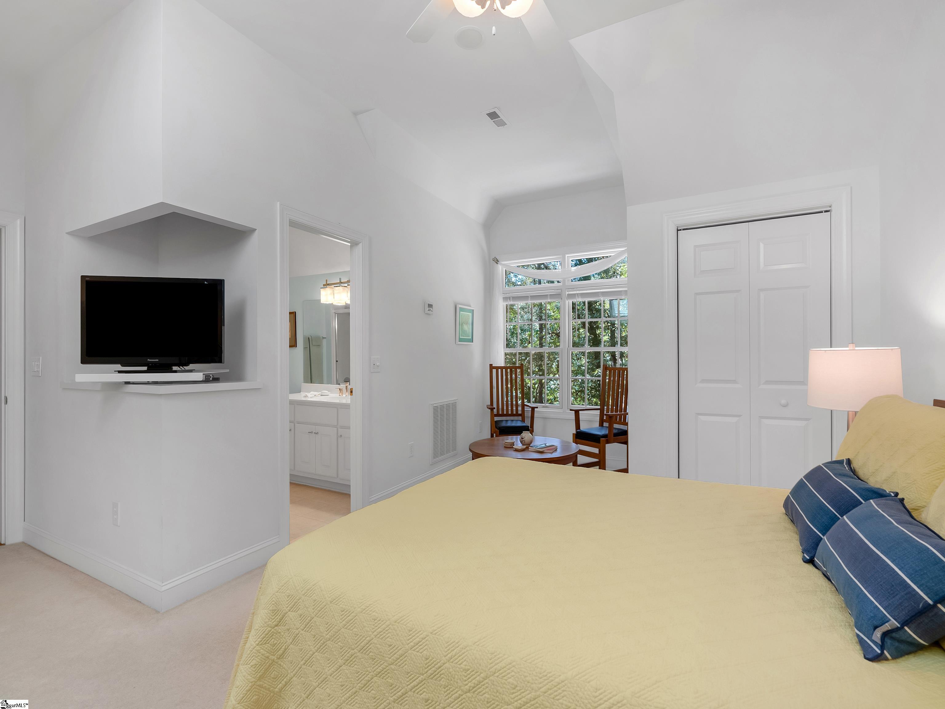 1 Thaxter Way Property Photo 32