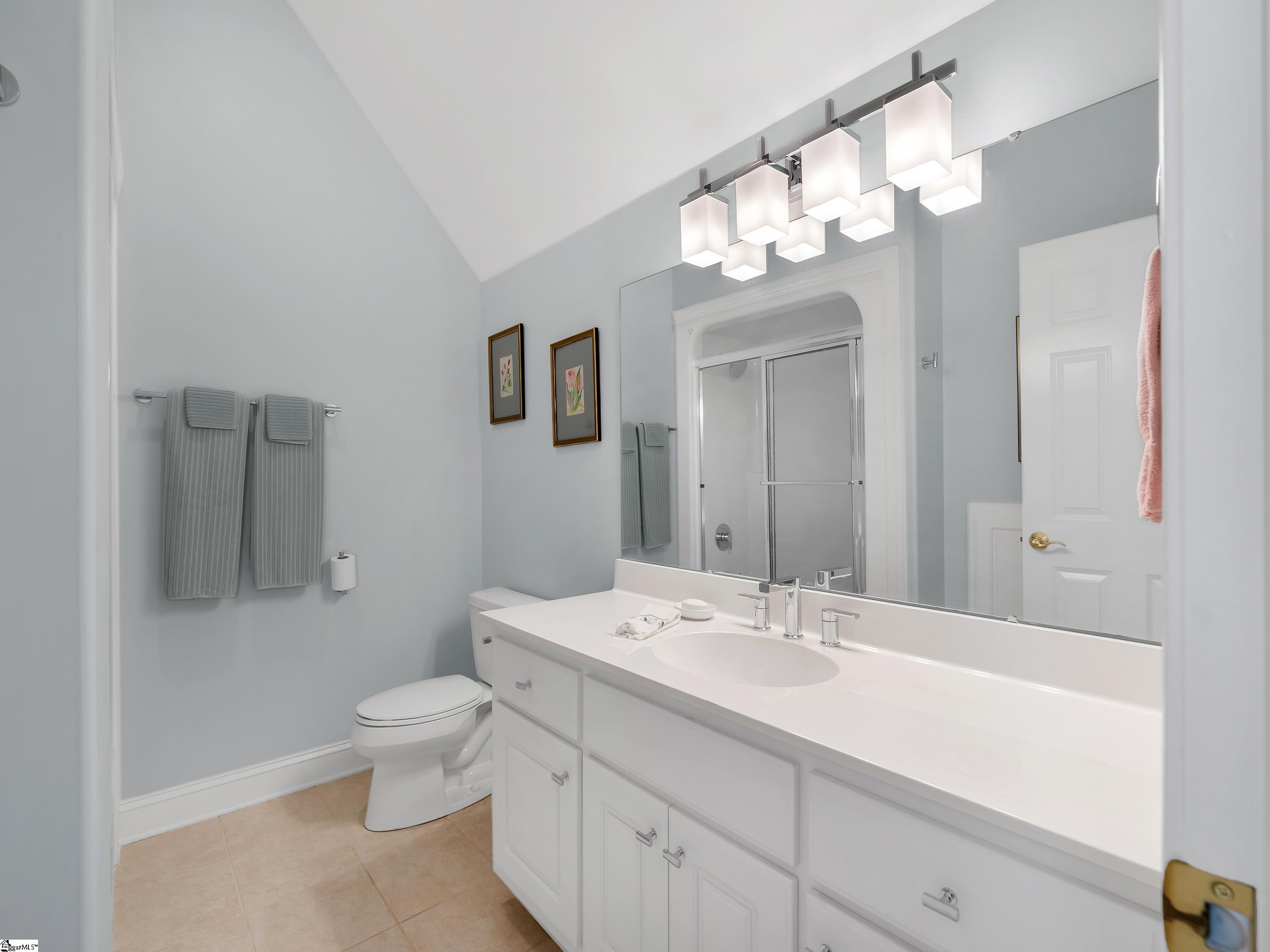 1 Thaxter Way Property Photo 34